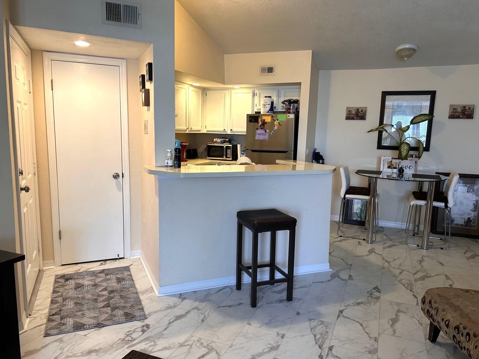 PONTE VERDE AT PALM BEACH LAKES CONDO - Residential