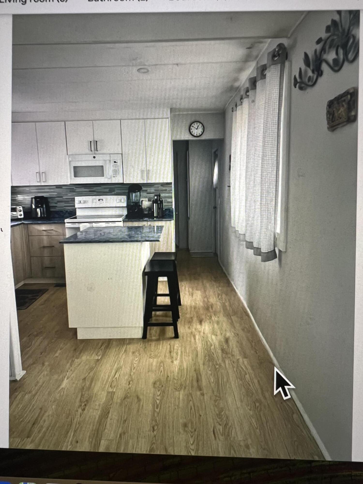 DEERFIELD LAKE - Residential