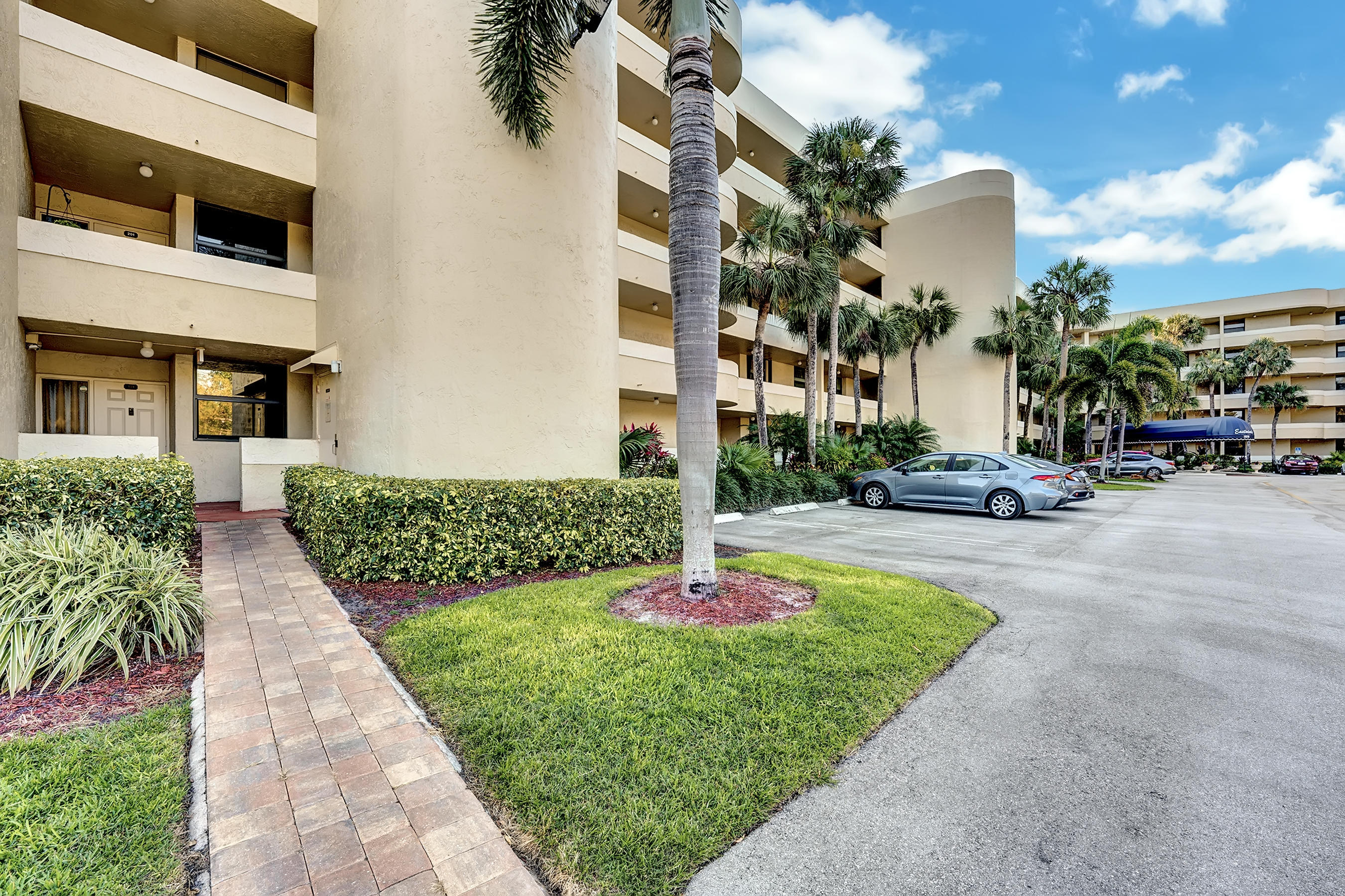 EASTWINDS AT CROSSWINDS CONDO - Residential
