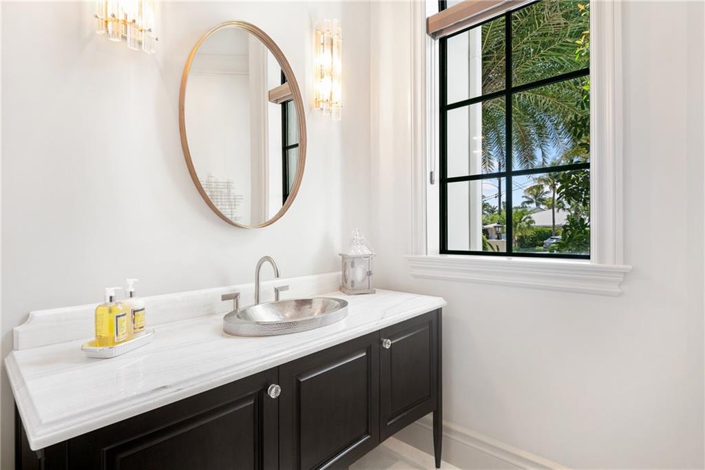 CORAL RIDGE COUNTRY CLUB - Residential