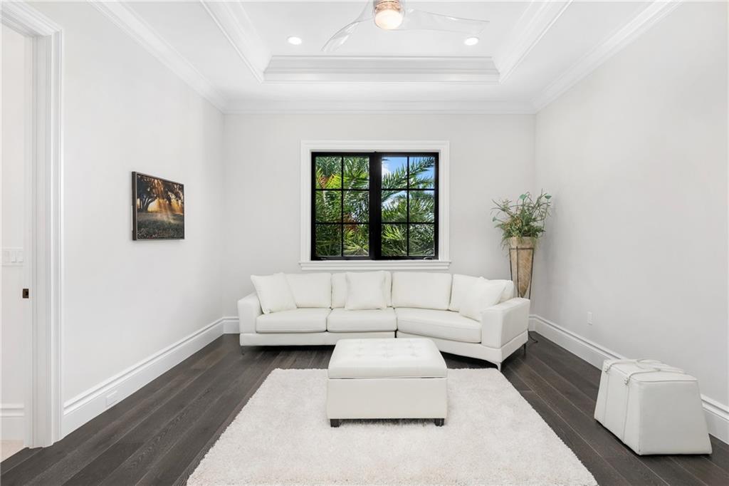 CORAL RIDGE COUNTRY CLUB - Residential
