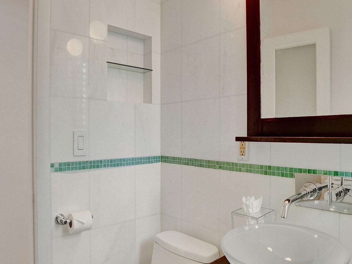 WHISPER CONDO - Residential Lease