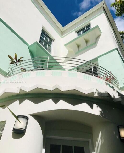 WHISPER CONDO - Residential Lease