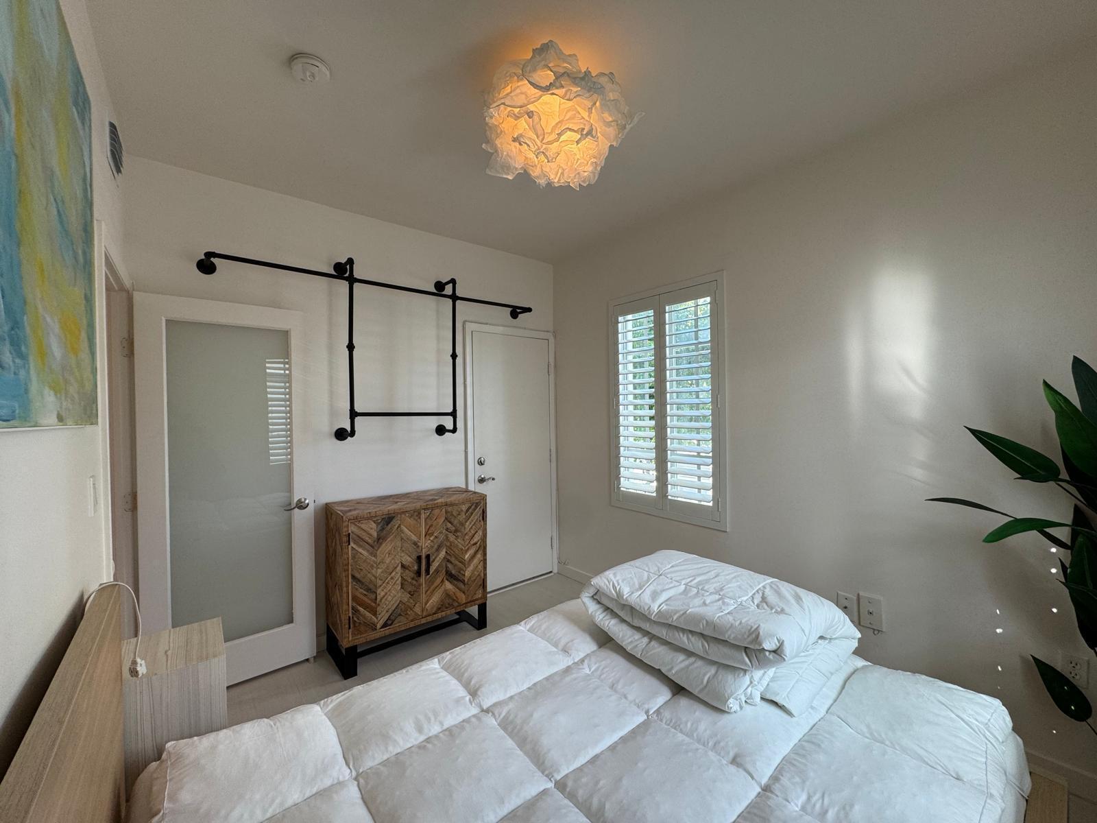 WHISPER CONDO - Residential Lease