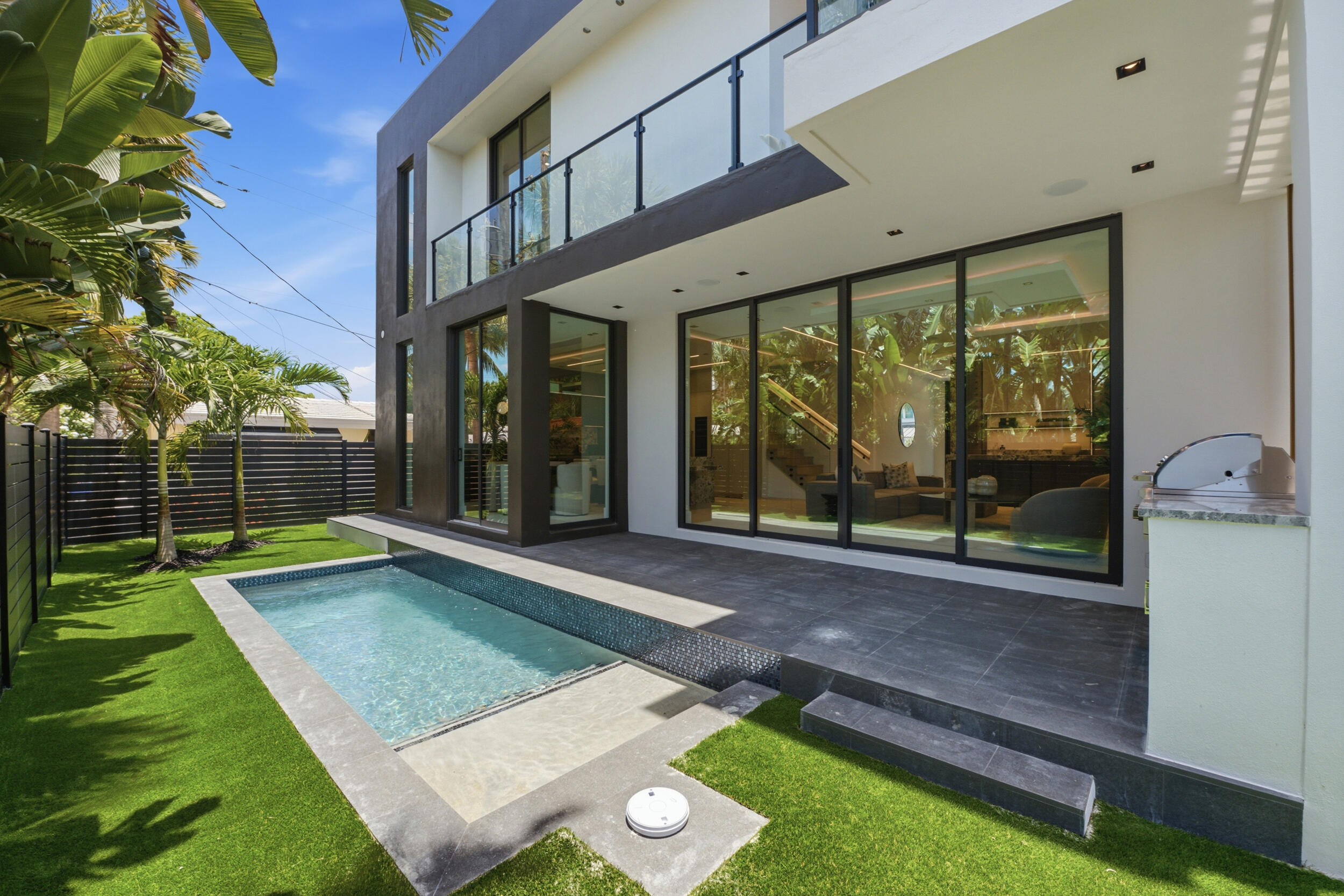 Dolphin Isles - Residential