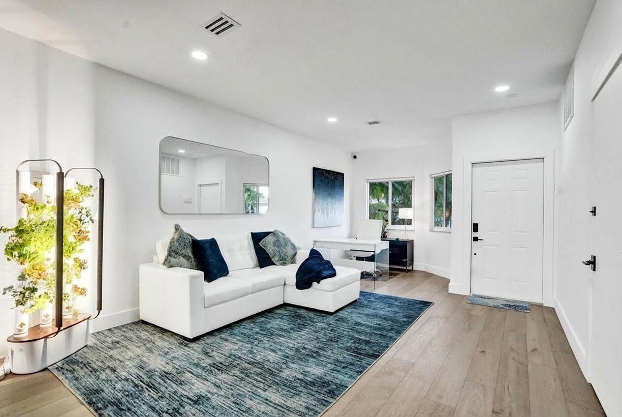 PLUM AT BOCA POINTE CONDOS ONE THRU 15 FILED IN OR - Residential