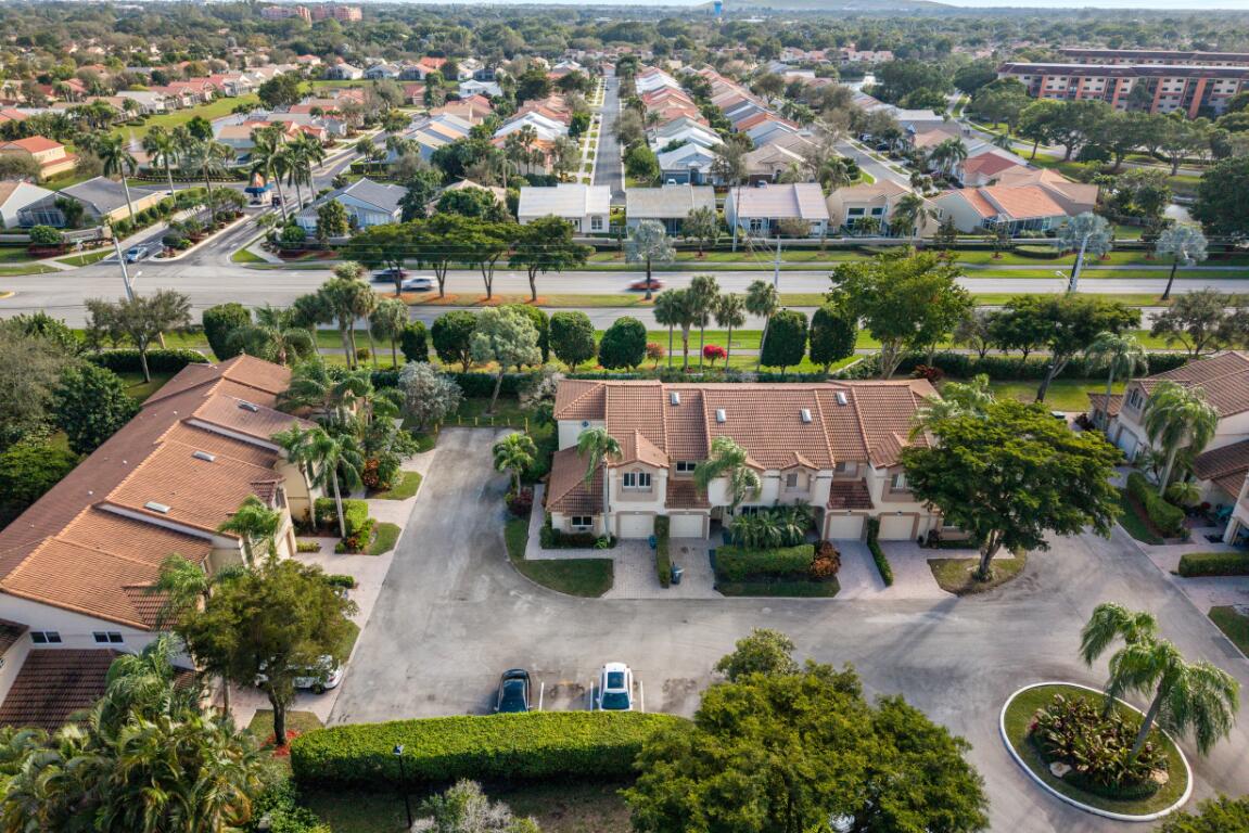 PLUM AT BOCA POINTE CONDOS ONE THRU 15 FILED IN OR - Residential