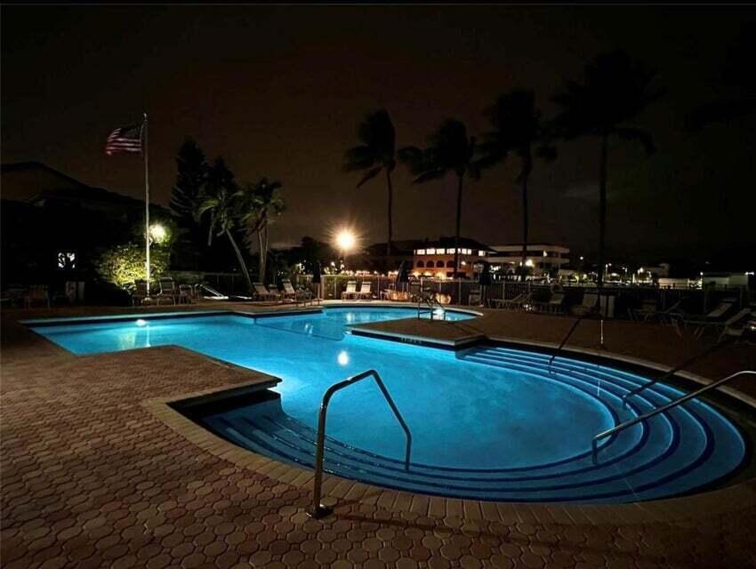 PLUM AT BOCA POINTE CONDOS ONE THRU 15 FILED IN OR - Residential