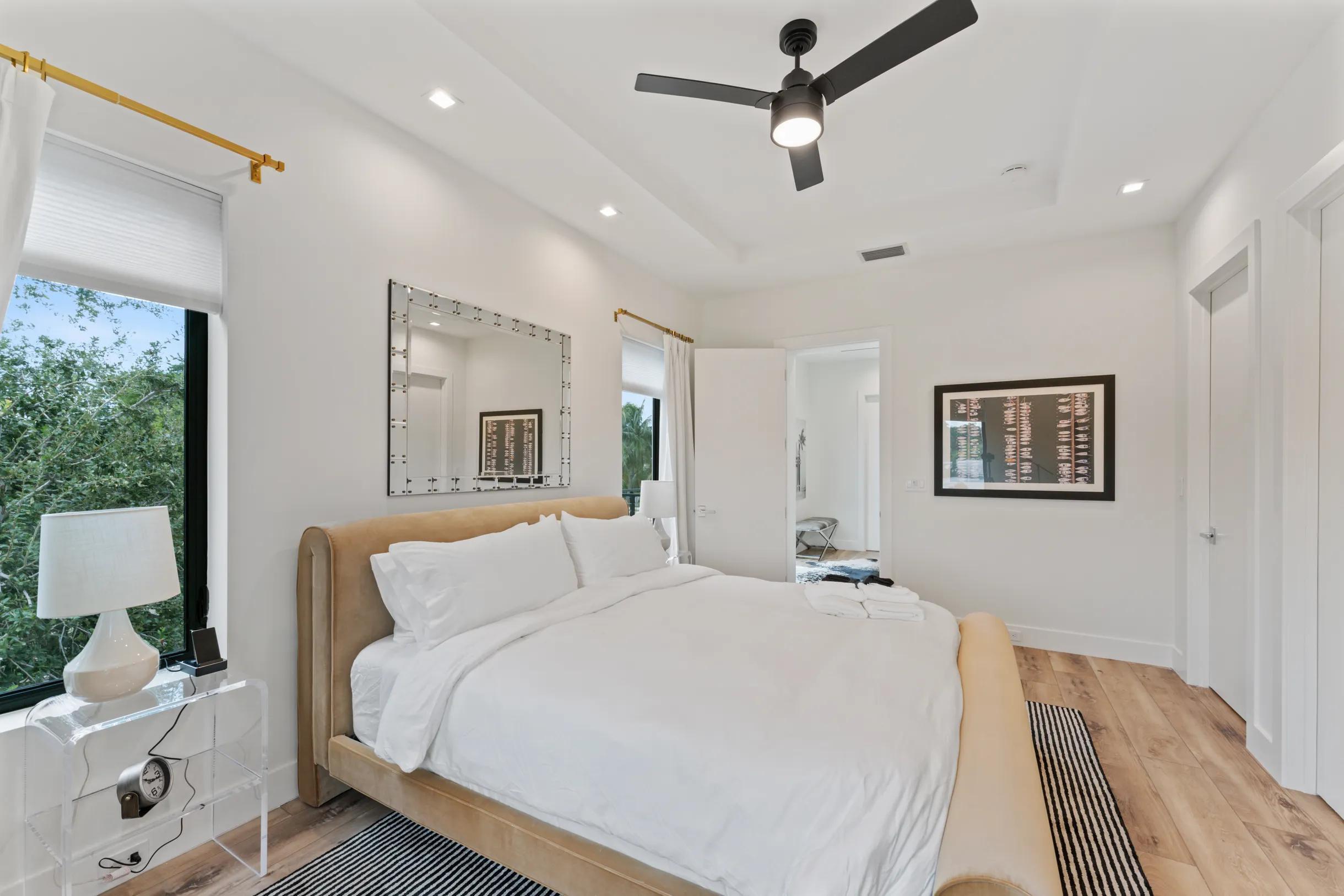 NORTH SHORE TERRACE PL NO 1 - Residential