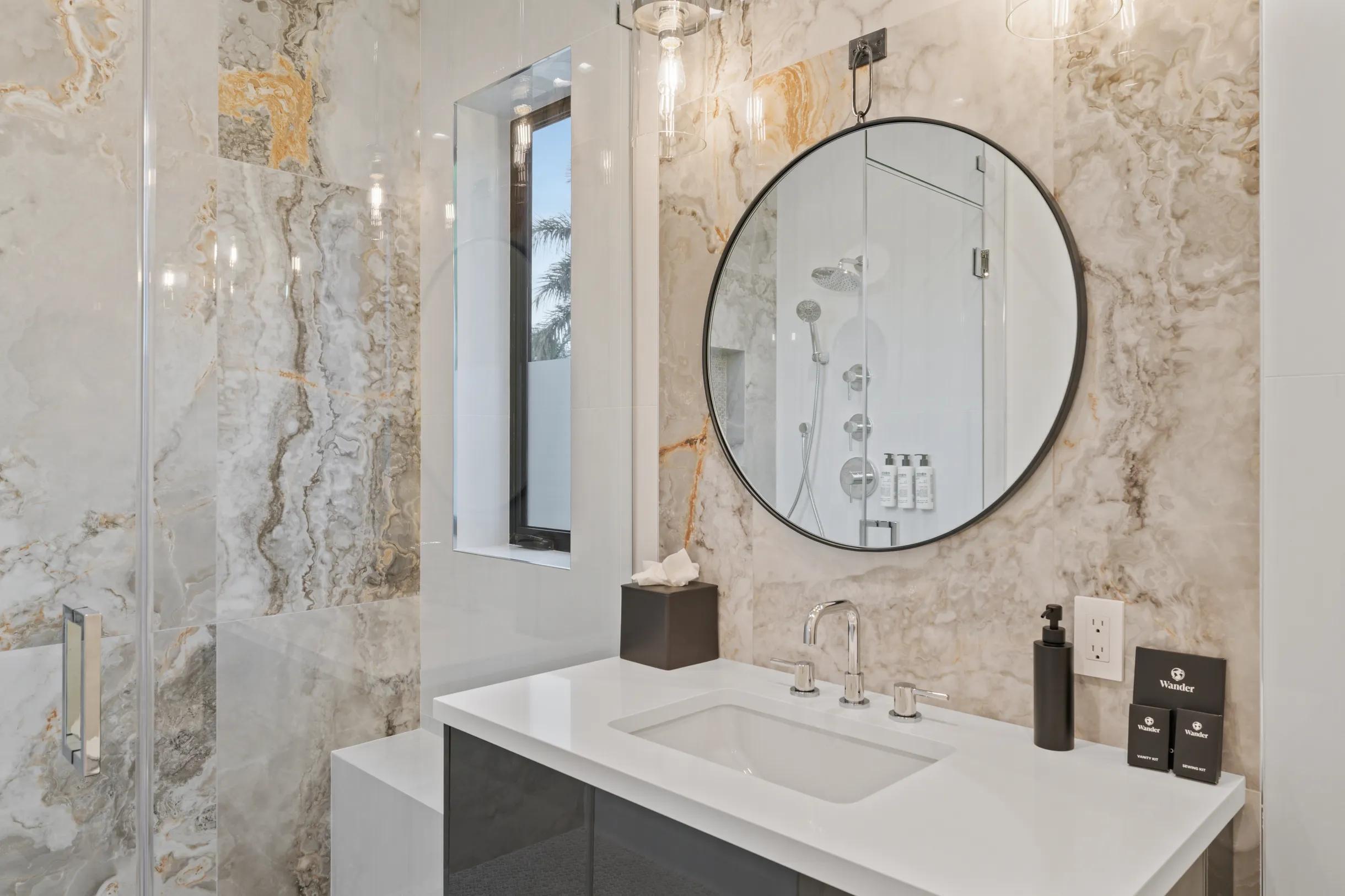 NORTH SHORE TERRACE PL NO 1 - Residential
