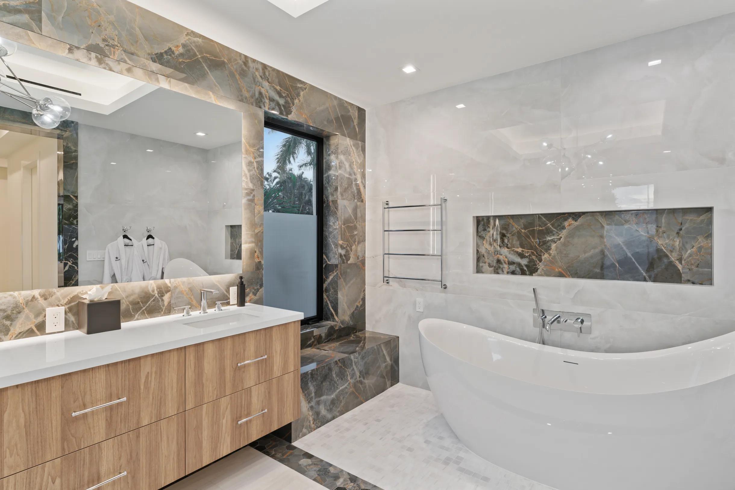 NORTH SHORE TERRACE PL NO 1 - Residential