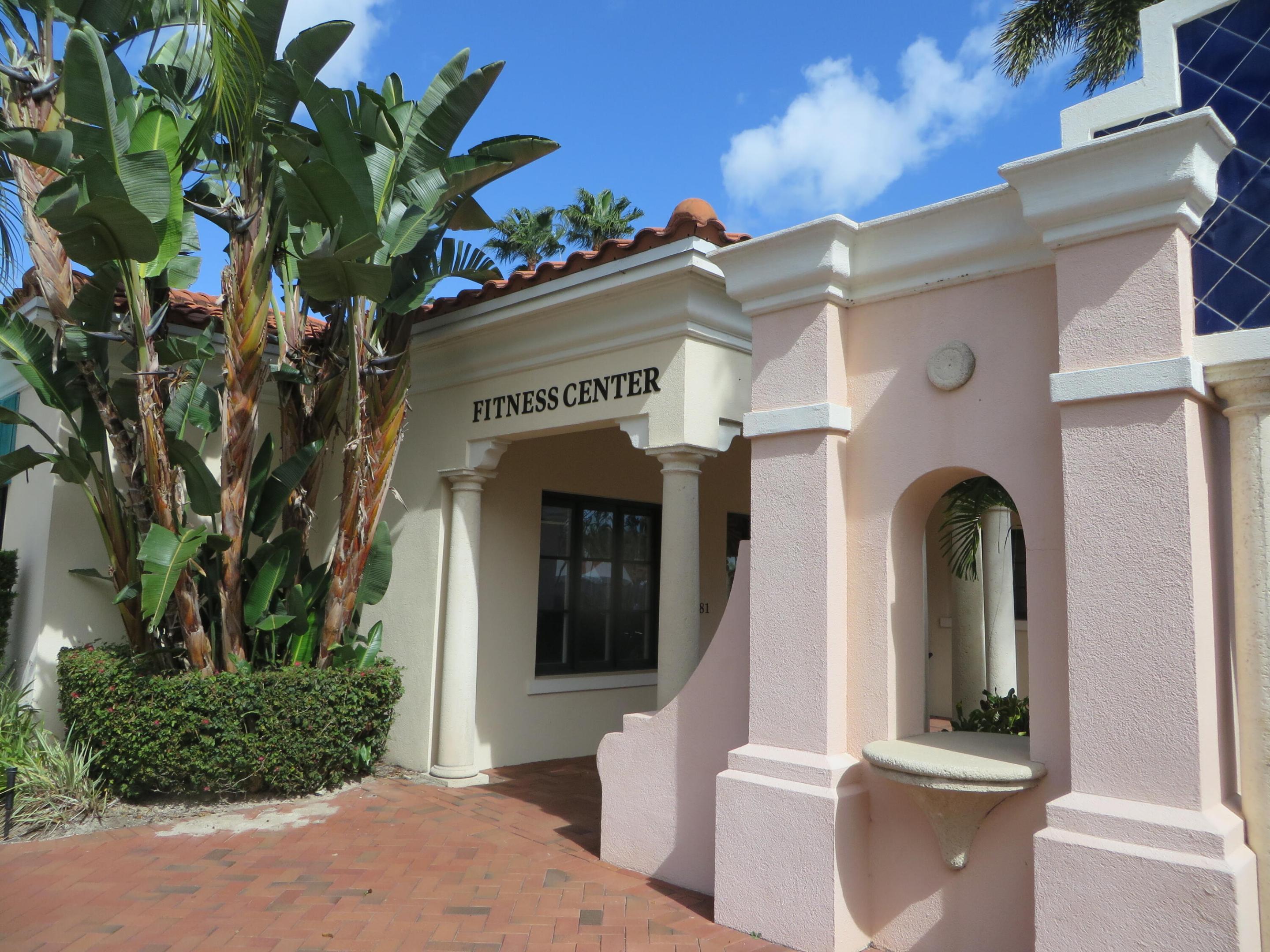 RIVERWALK 4 - Residential