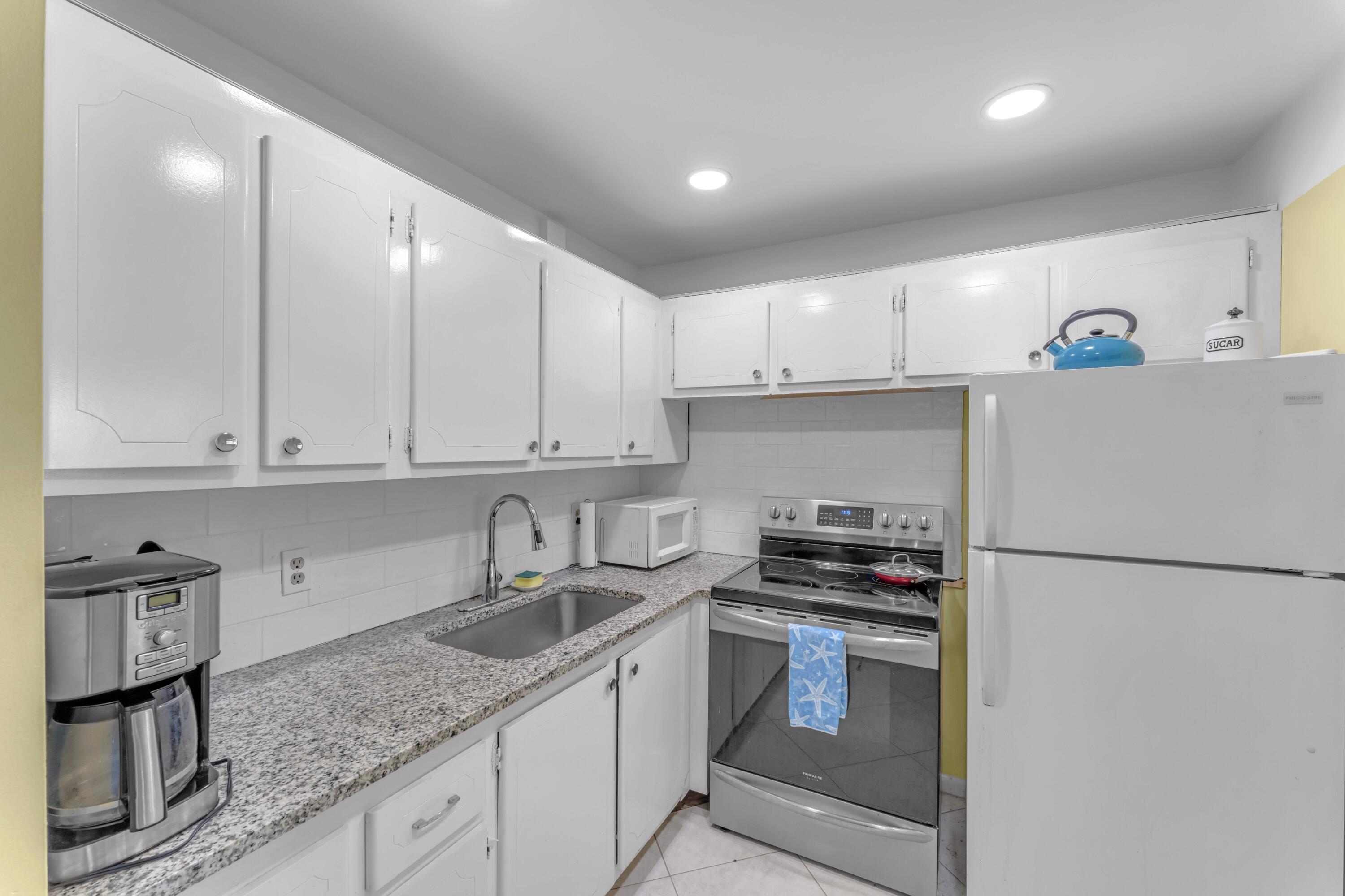 PRESCOTT A CONDO - Residential