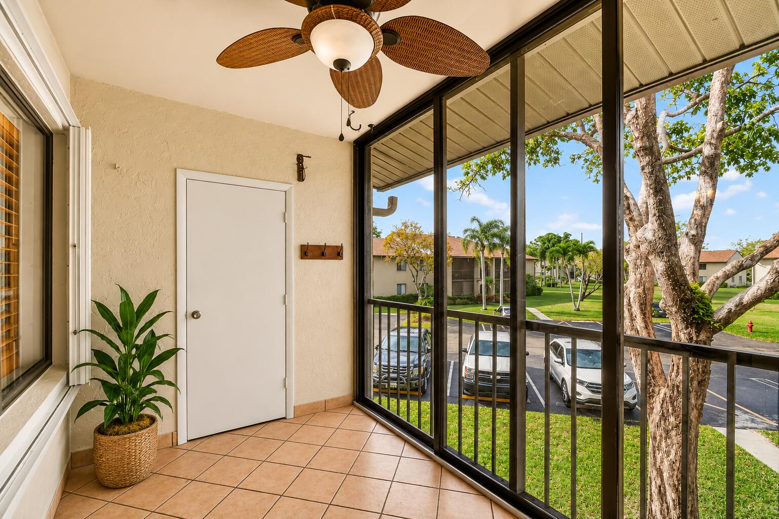 PINE RIDGE NORTH I CONDO - Residential Lease