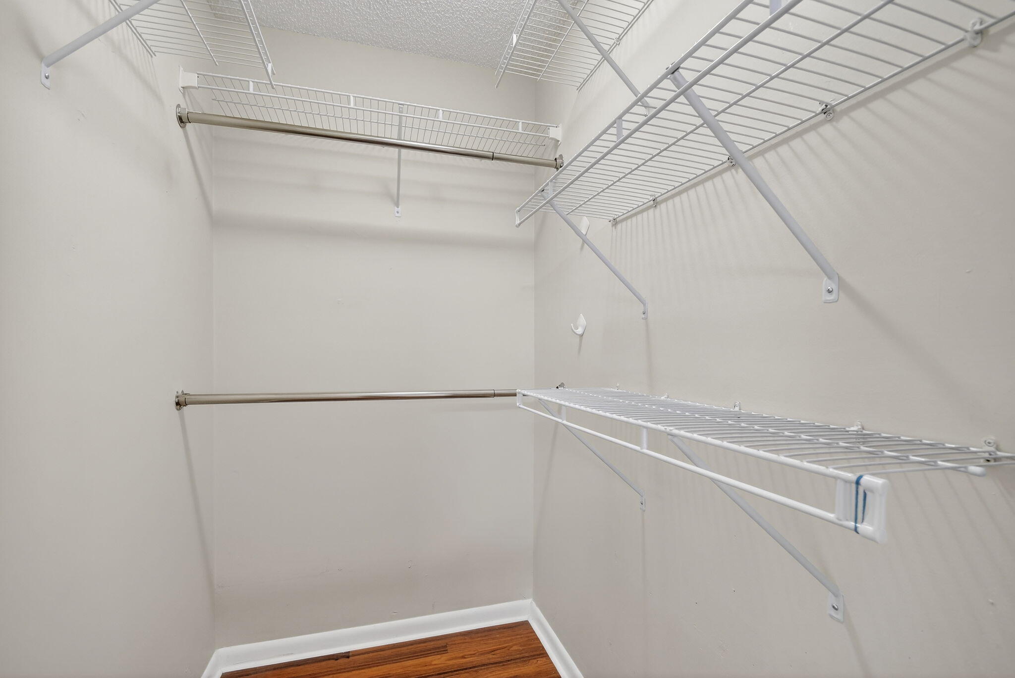 PINE RIDGE NORTH I CONDO - Residential Lease