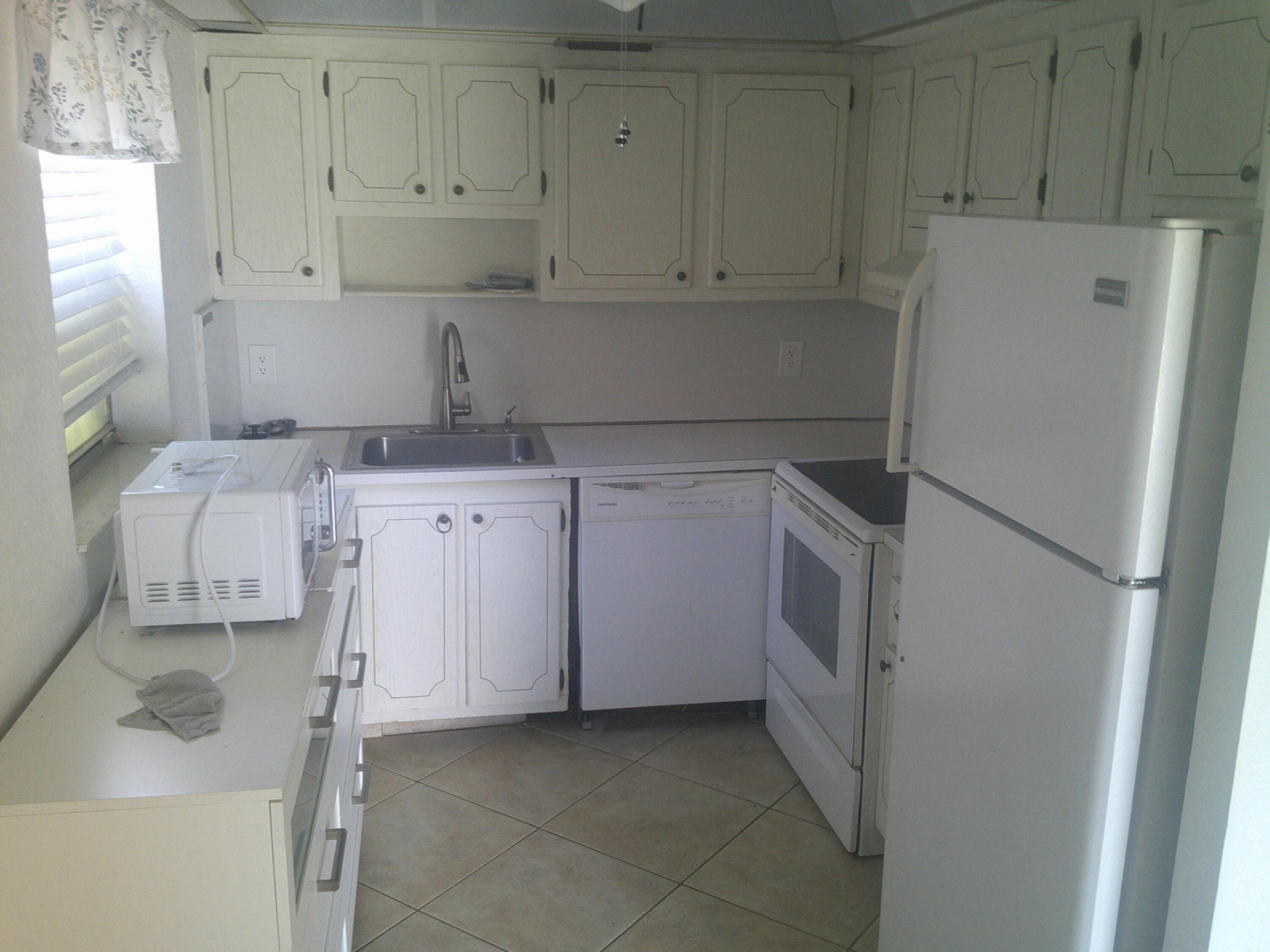 KINGS POINT BRITTANY CONDOS - Residential