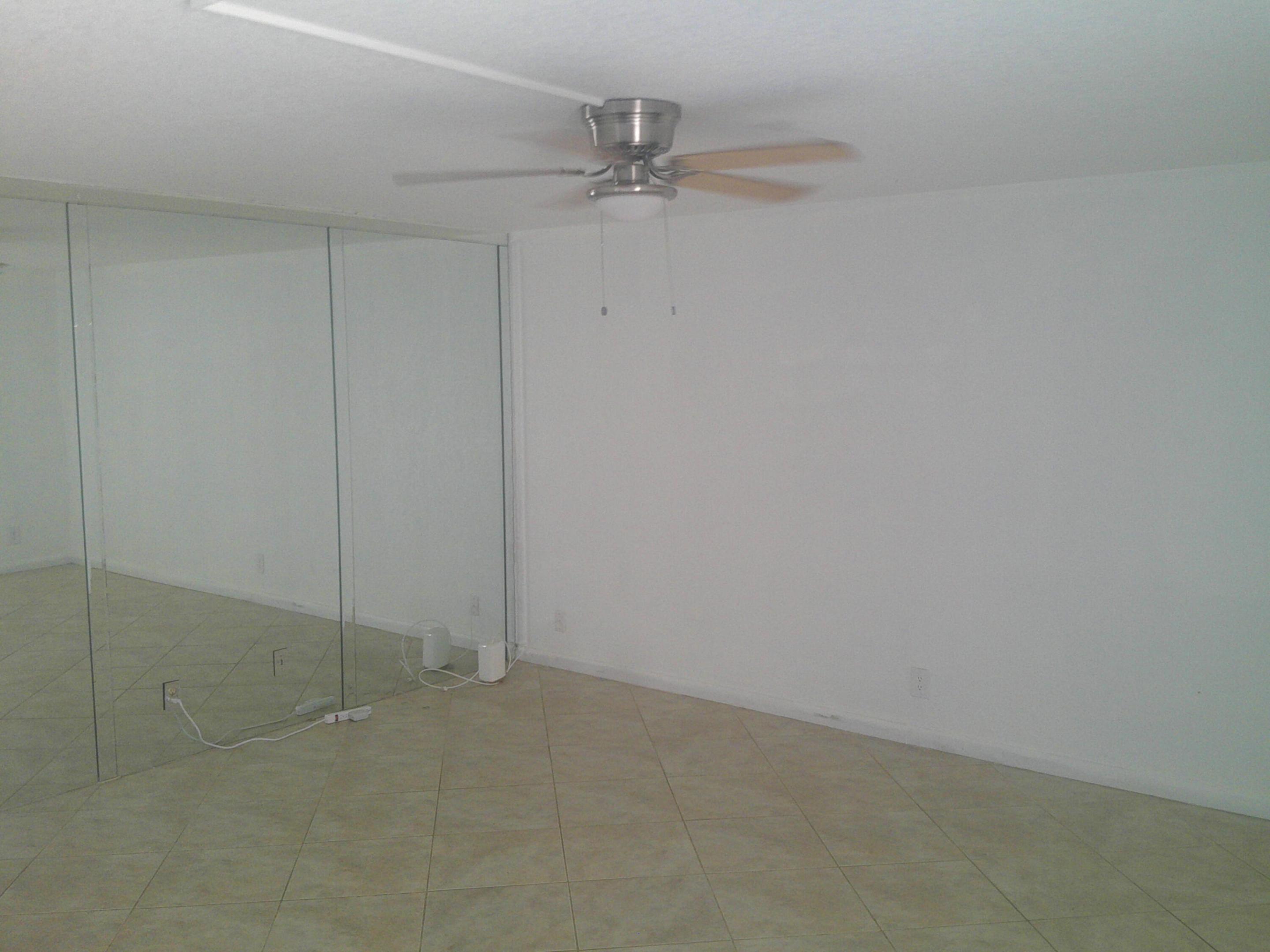 KINGS POINT BRITTANY CONDOS - Residential