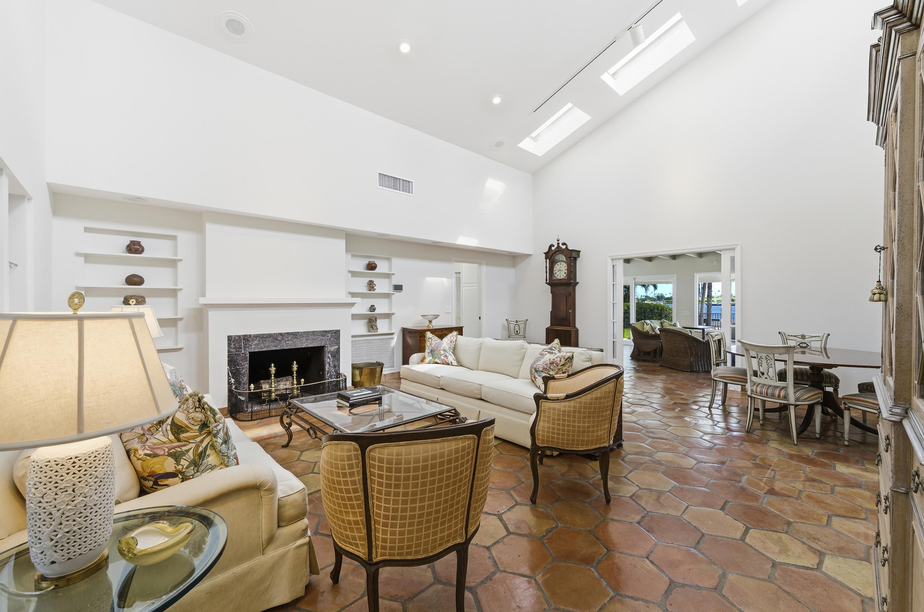 NORTH SHORE TERRACE 1 - Residential