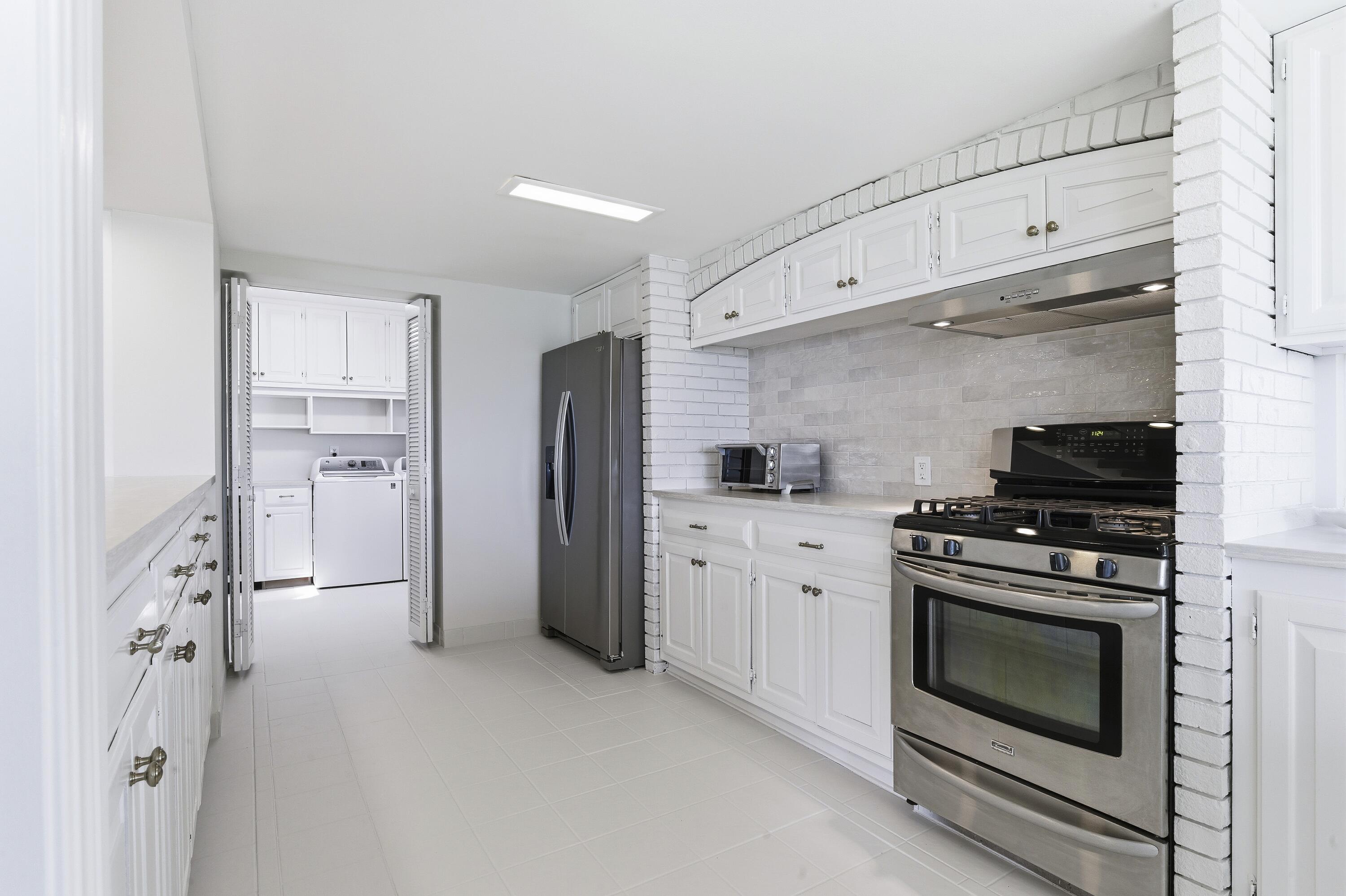 NORTH SHORE TERRACE 1 - Residential
