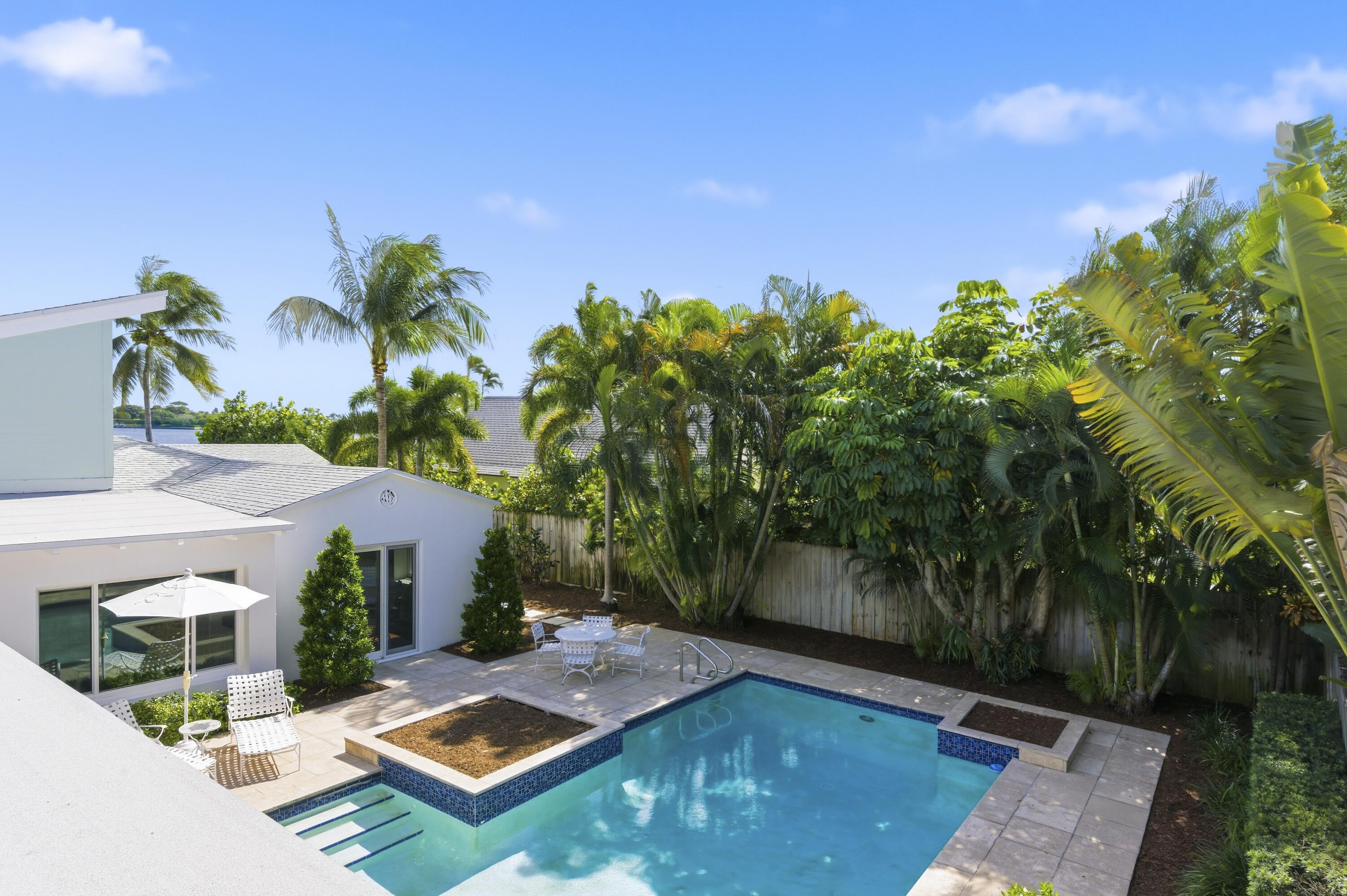 NORTH SHORE TERRACE 1 - Residential