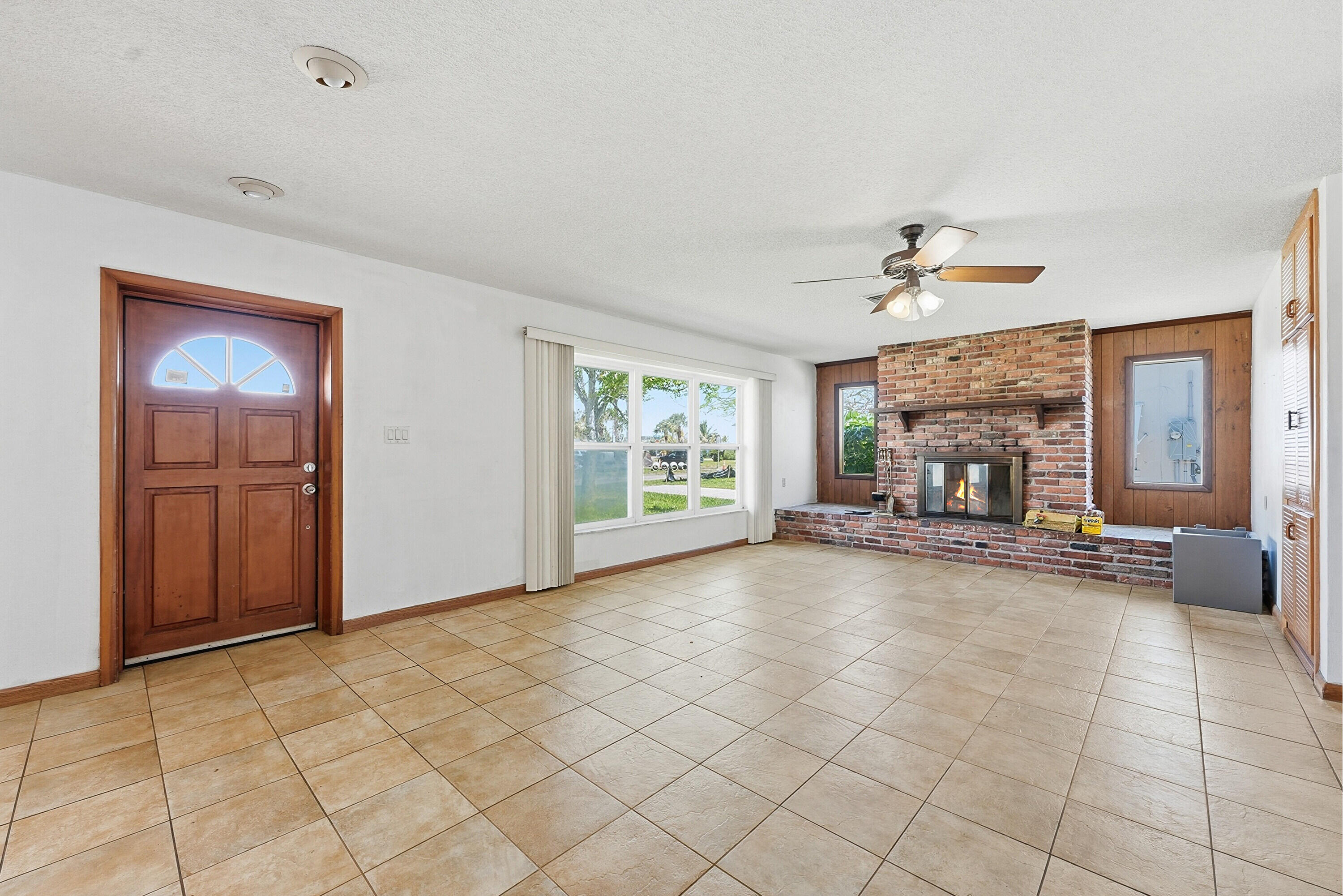 SURFSIDE UNIT 1 SUBDIVISION - Residential