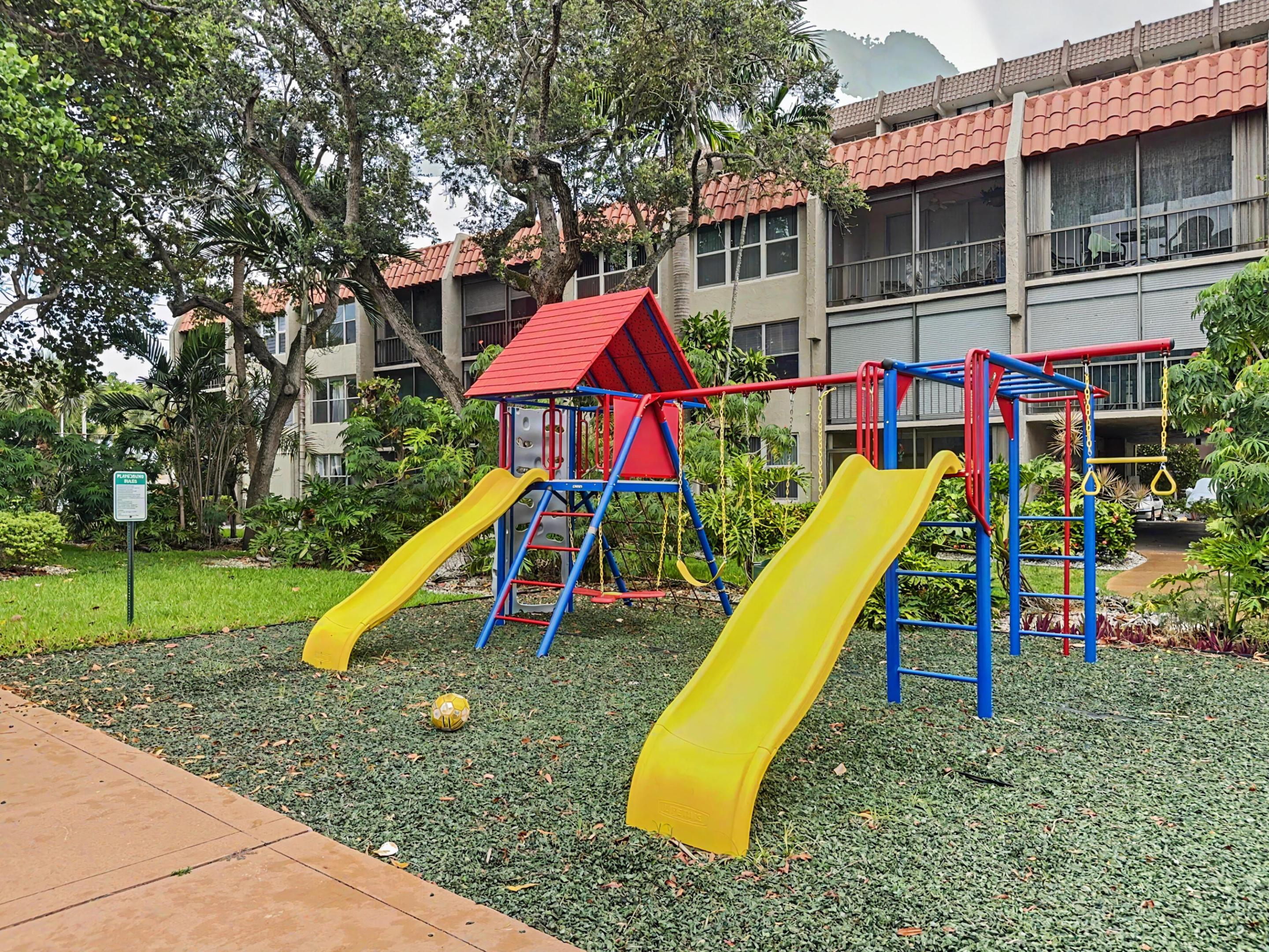 ISLAND CLUB THREE CONDO - Residential