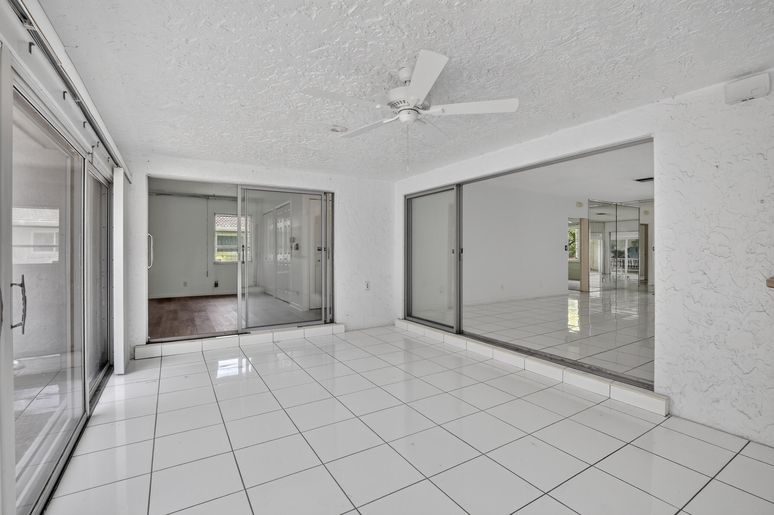BONAVENTURE LAKES - Residential