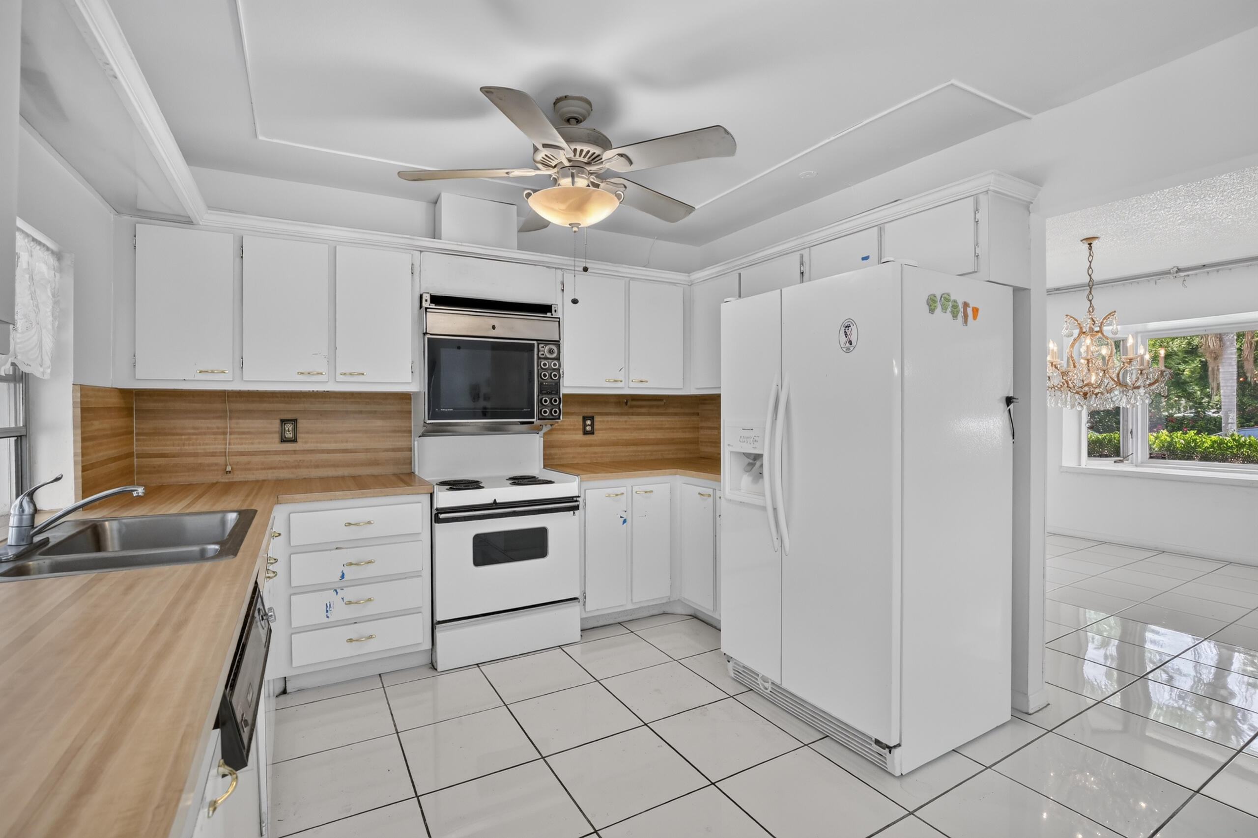 BONAVENTURE LAKES - Residential