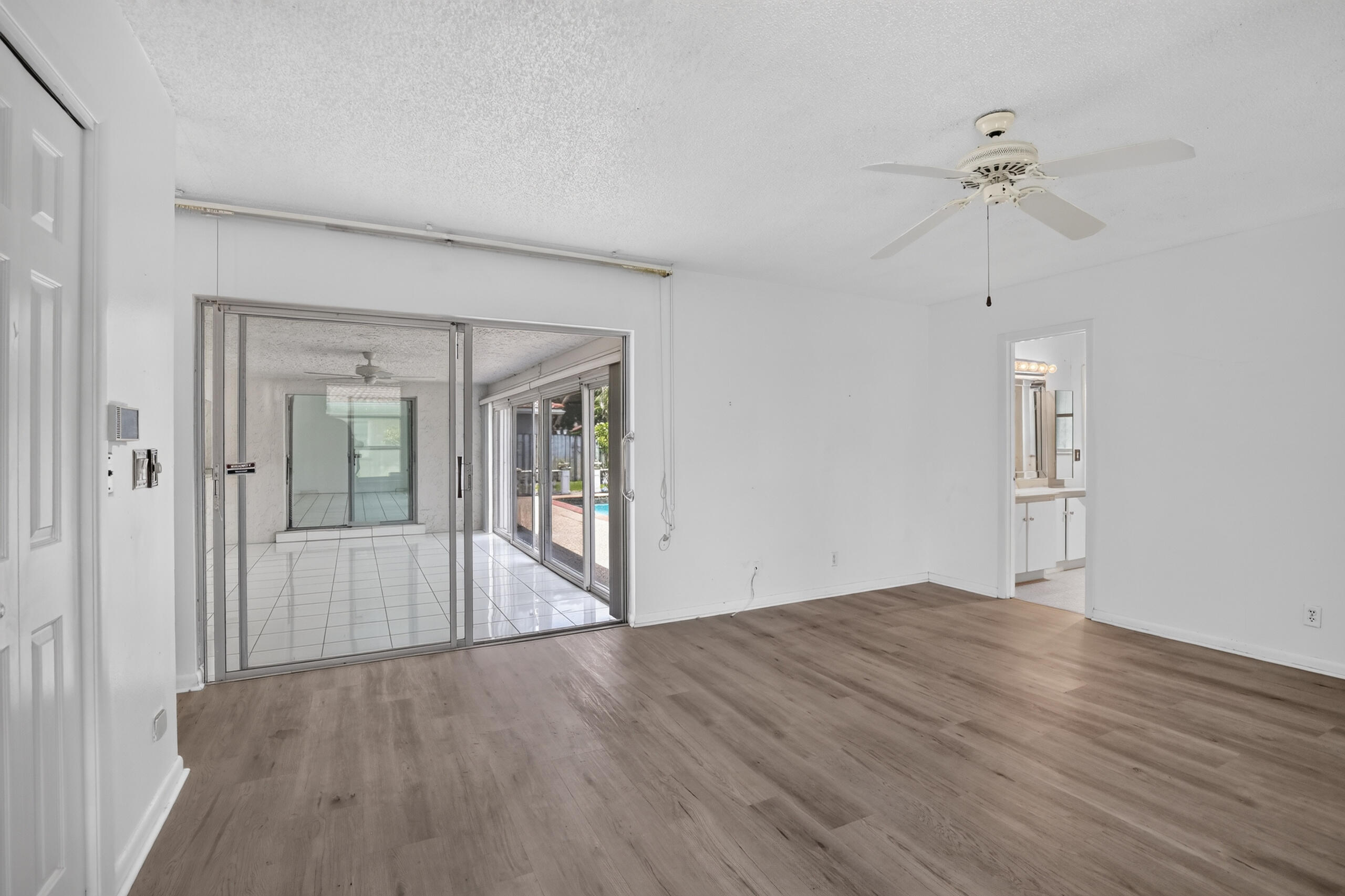 BONAVENTURE LAKES - Residential