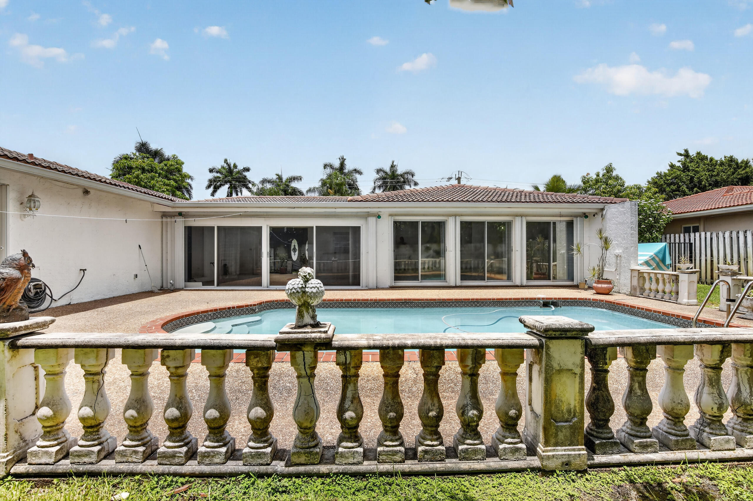 BONAVENTURE LAKES - Residential