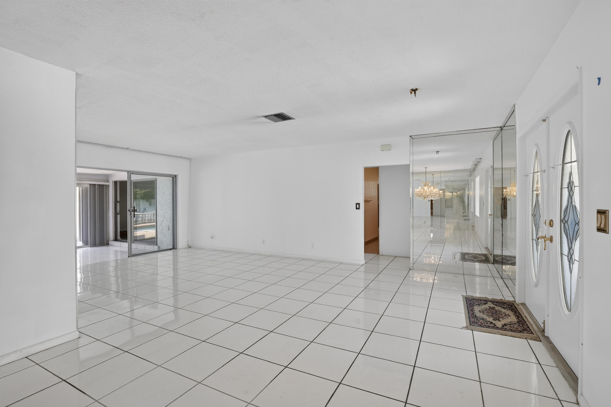BONAVENTURE LAKES - Residential