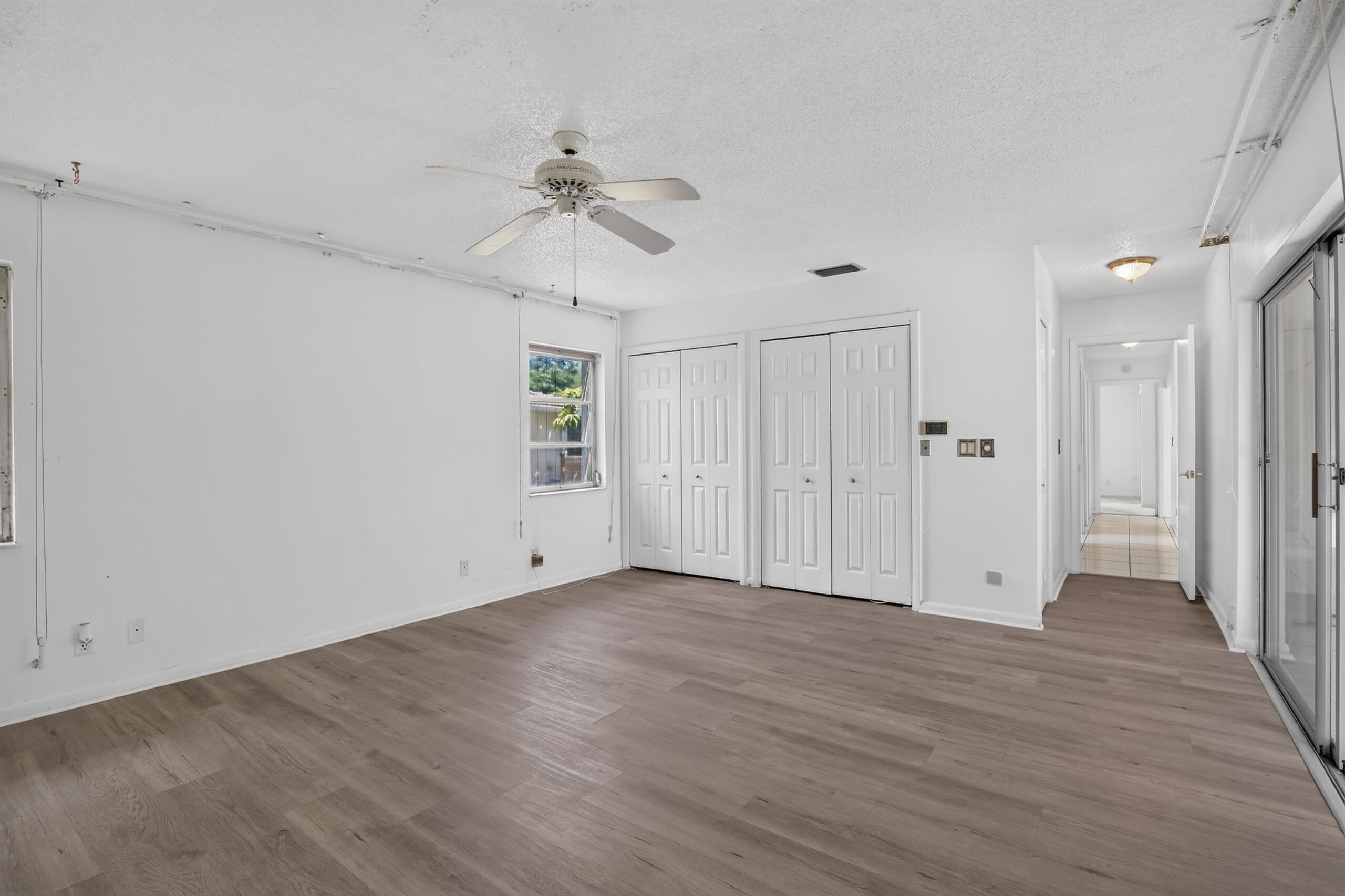 BONAVENTURE LAKES - Residential