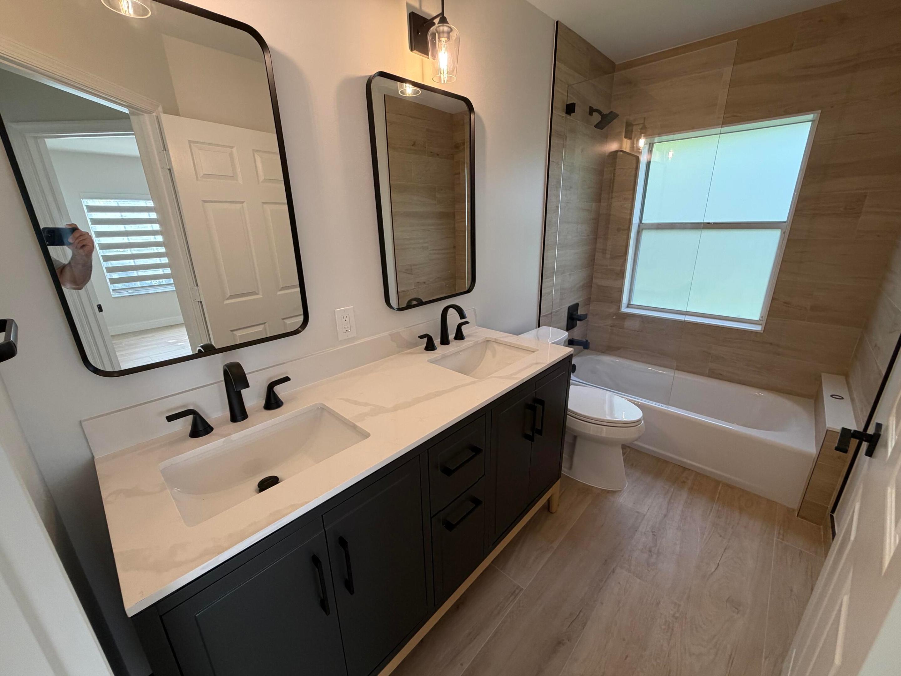 ADDISON COURT - Residential Lease