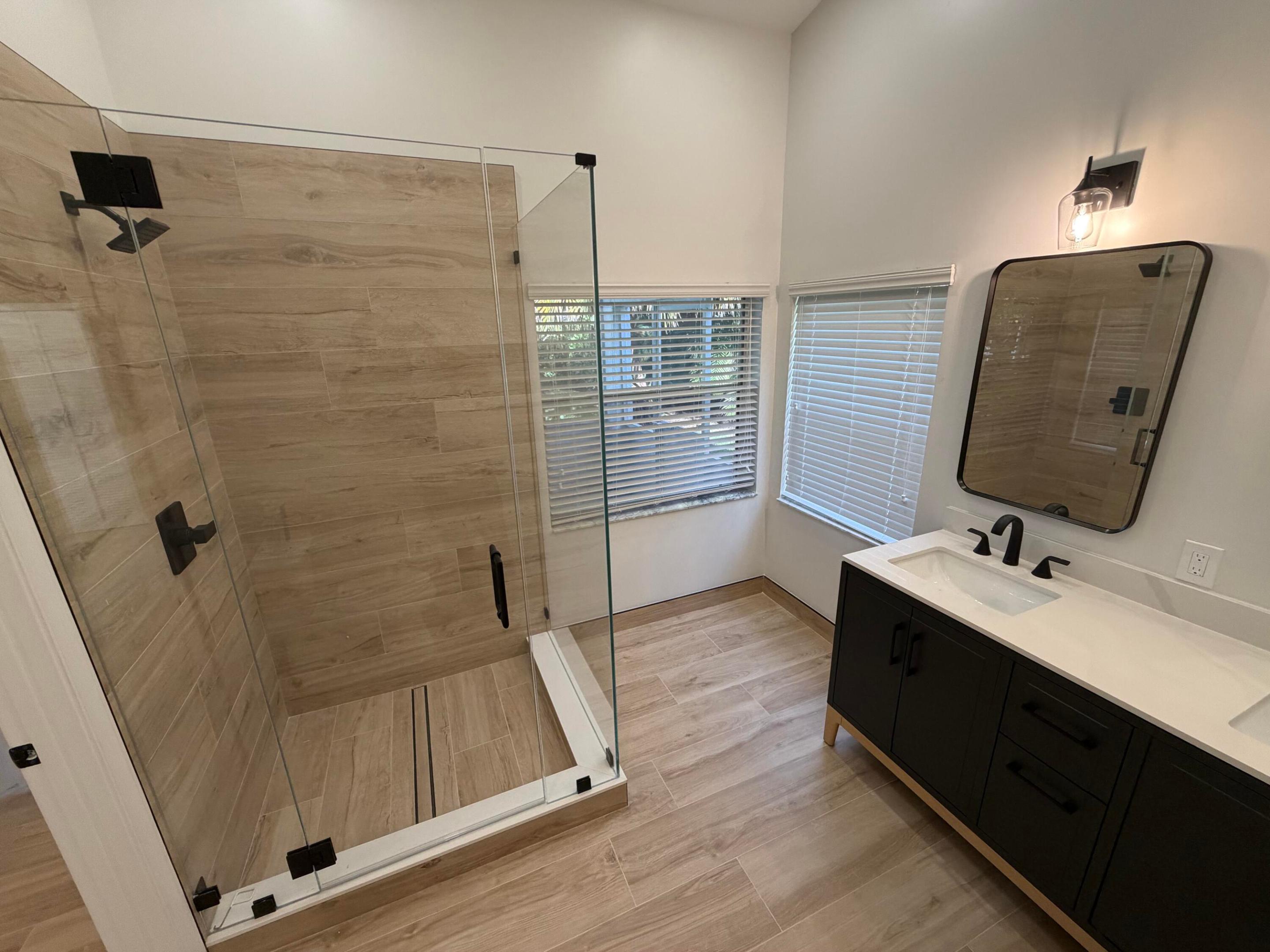 ADDISON COURT - Residential Lease