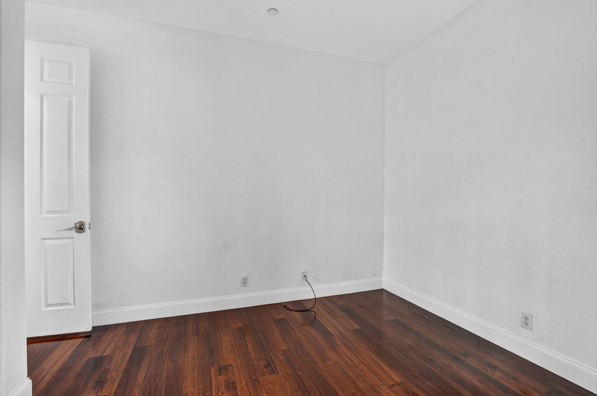 CARRIAGE POINTE - Residential