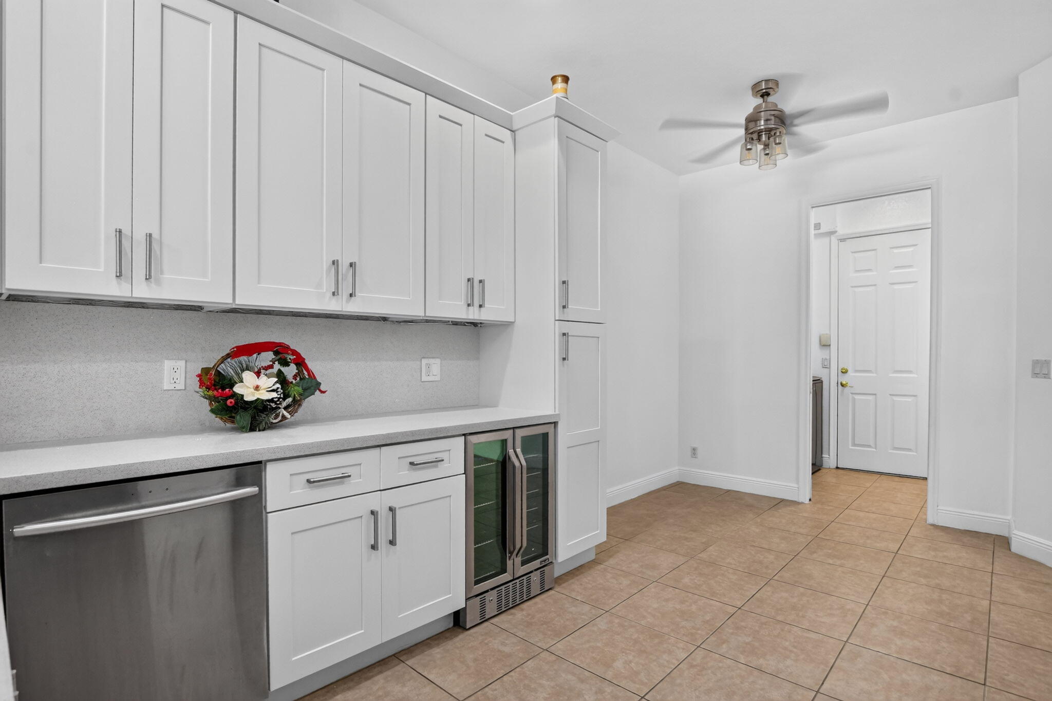 CARRIAGE POINTE - Residential