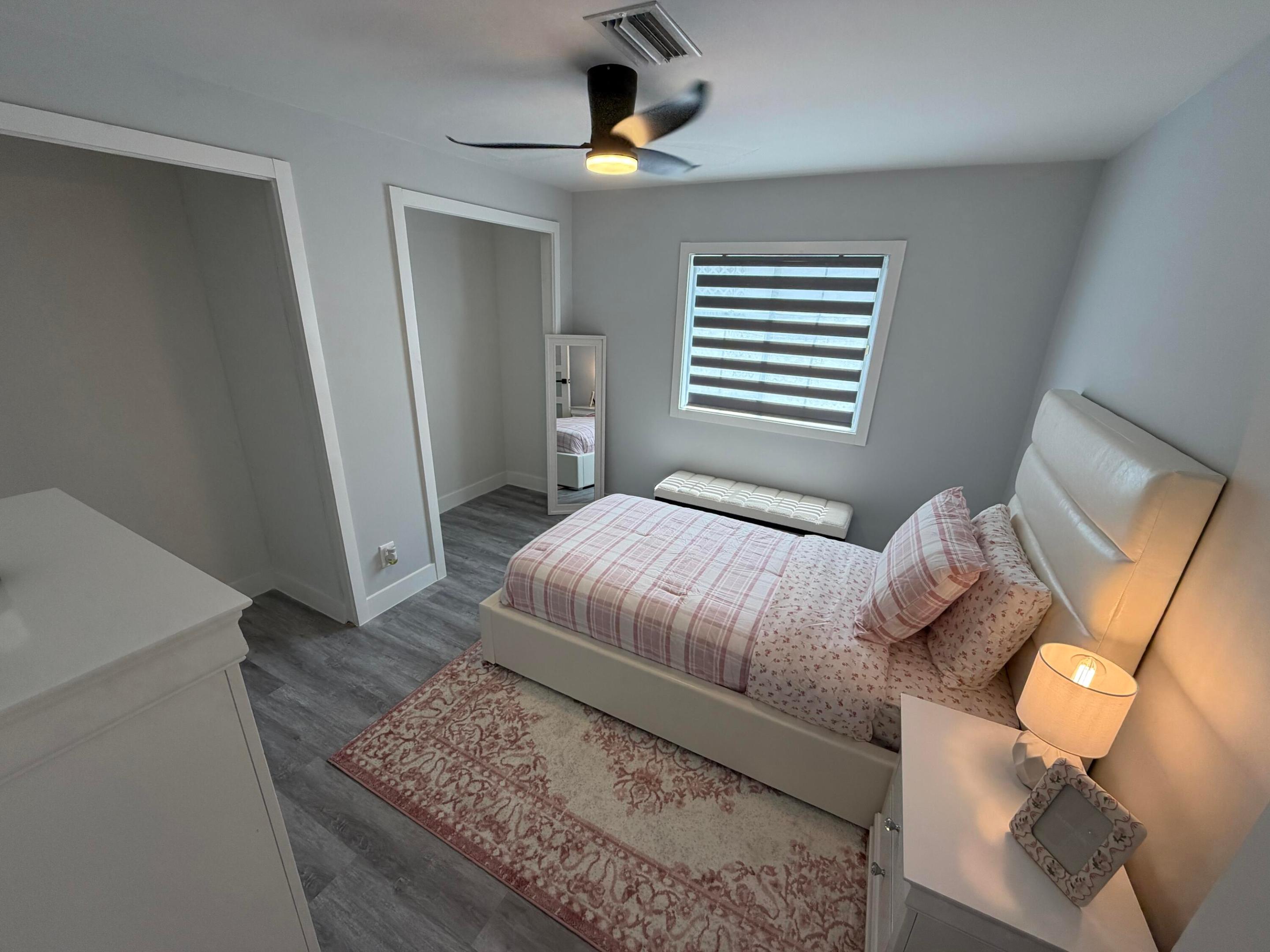 Coral Cay - Residential