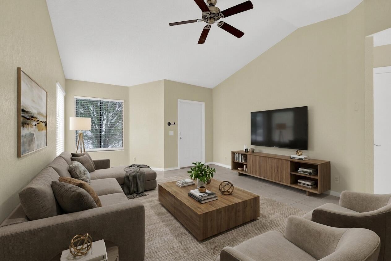 STRAWBERRY LAKES 4 - Residential Lease