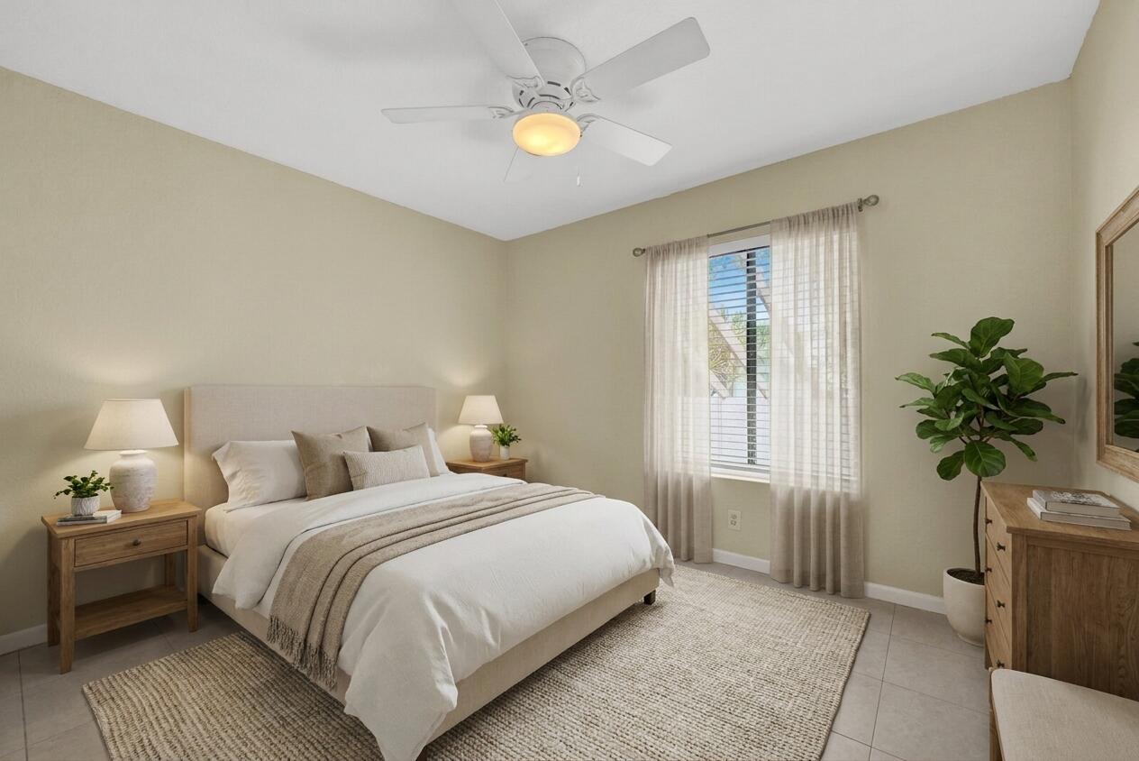 STRAWBERRY LAKES 4 - Residential Lease