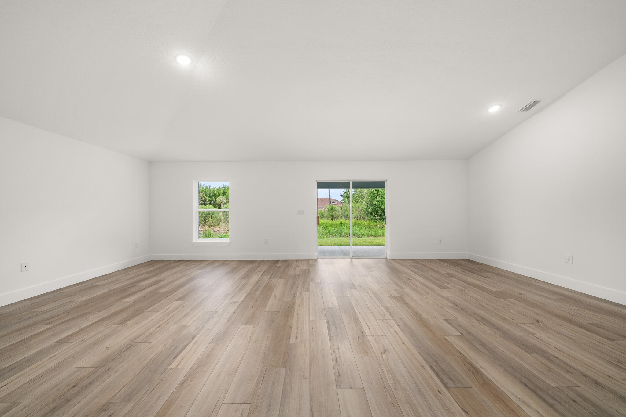 SUN N LK SEB UNIT 16 - Residential