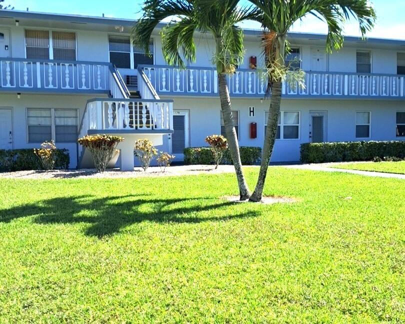 This condo has a new air conditioner (installed in June 2026) Welcome to this charming one-bedroom, one-and-a-half-bath condominium situated in the Norwich Condo community in West Palm Beach, Florida. Spanning 684 square feet, this residence offers efficient and comfortable living in a well-established residential community. The thoughtful layout makes great use of the available space, providing distinct areas for relaxation and daily living. This second story condo presents an appealing opportunity for those seeking a manageable home in a convenient West Palm Beach location. The air conditioner was replaced in June 2026.