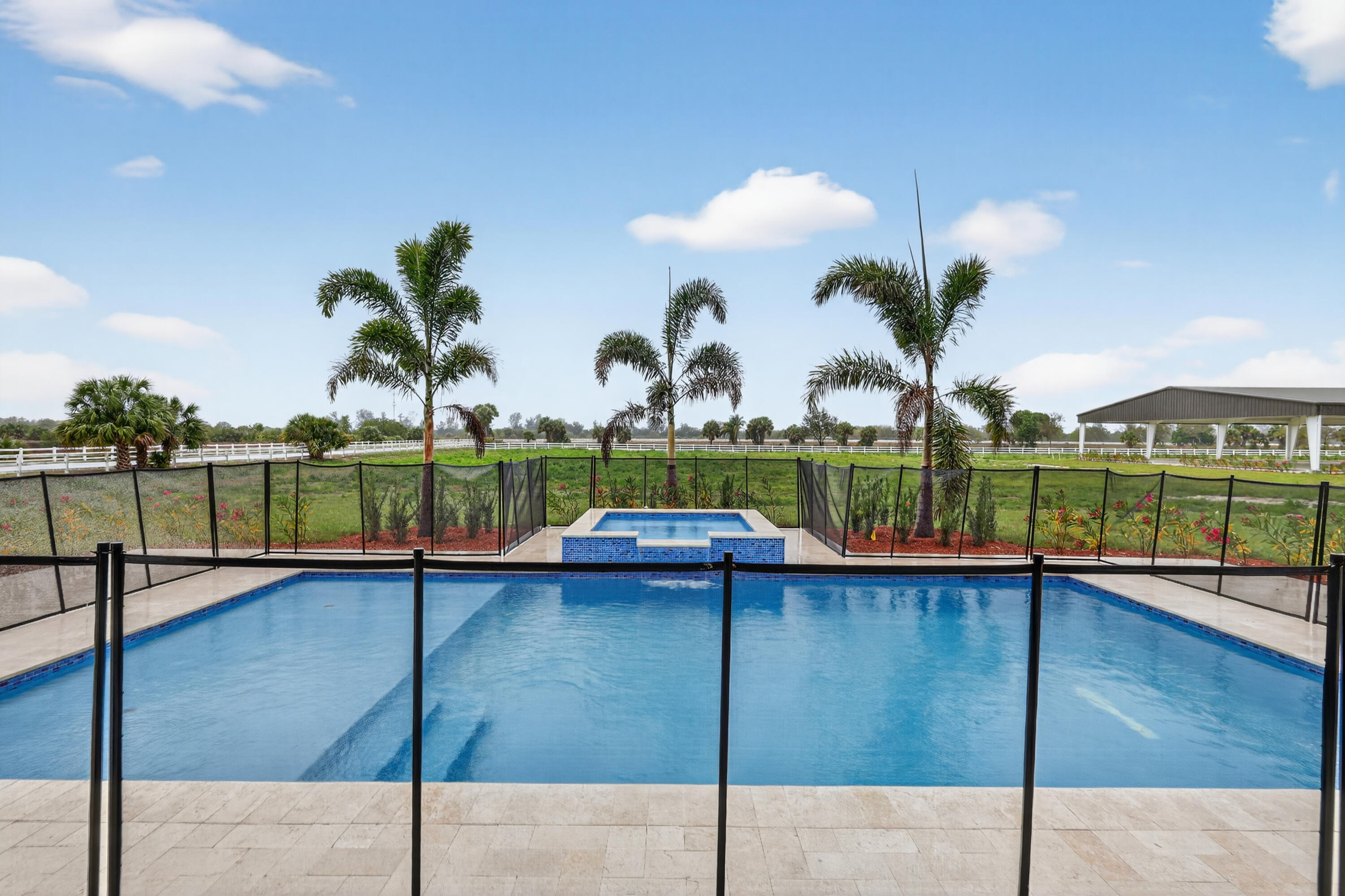 WHITE FENCES EQUESTRIAN ESTATES 1 - Residential