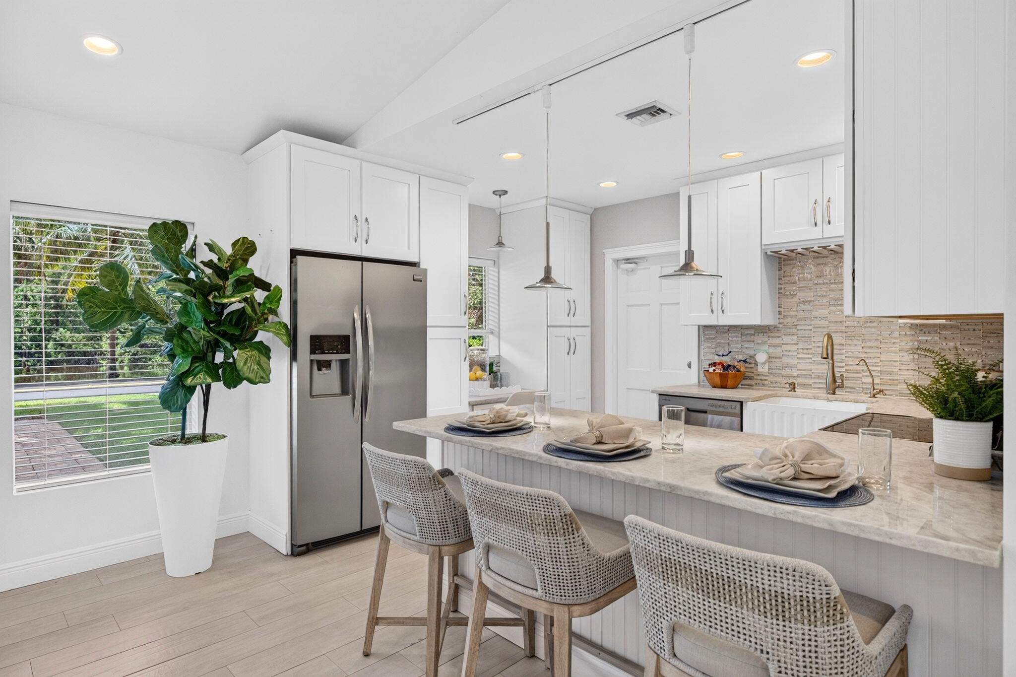 LAUDERDALE HARBORS - Residential
