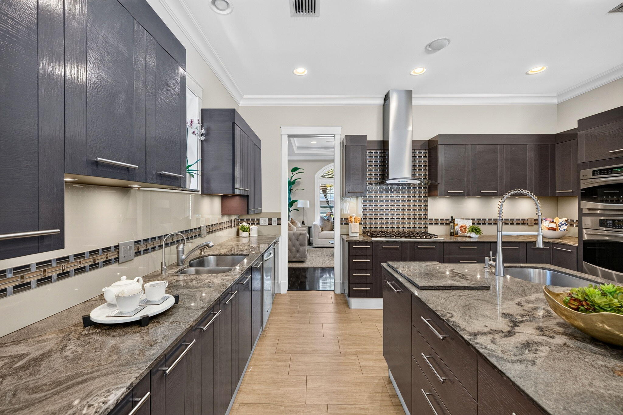 LAUDERDALE HARBORS - Residential