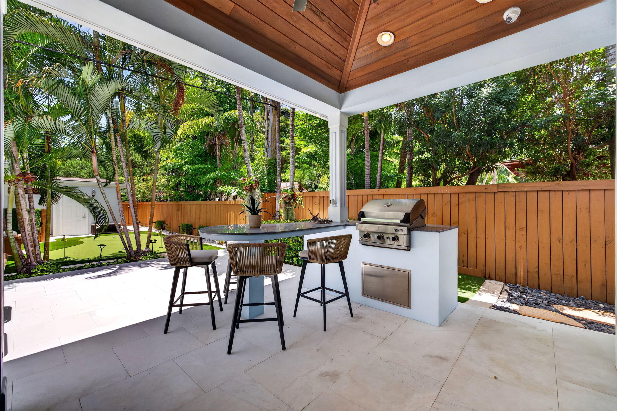 LAUDERDALE HARBORS - Residential