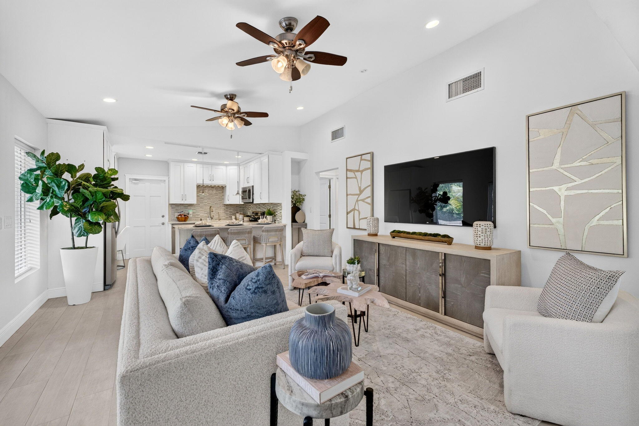 LAUDERDALE HARBORS - Residential