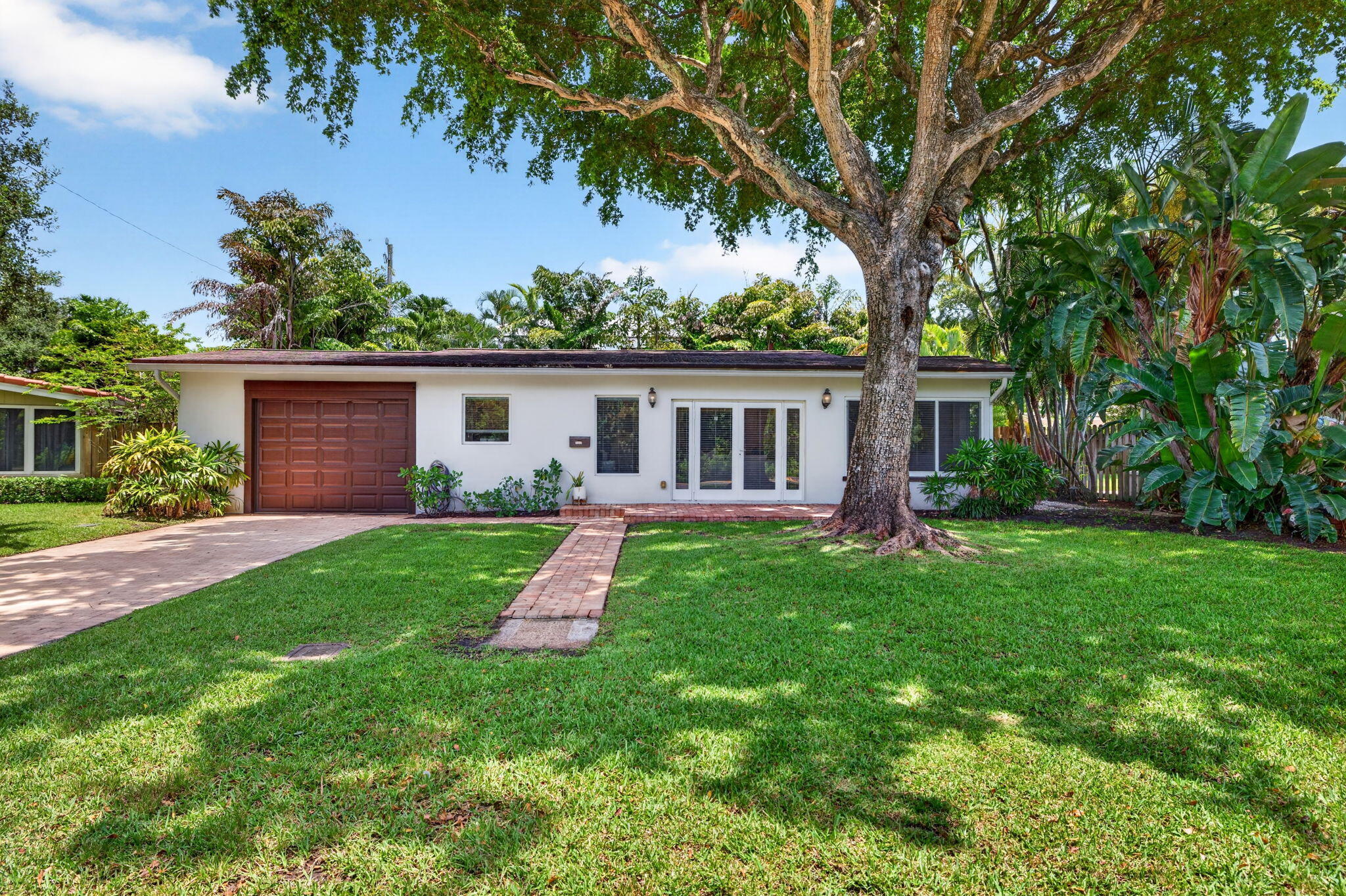 LAUDERDALE HARBORS - Residential