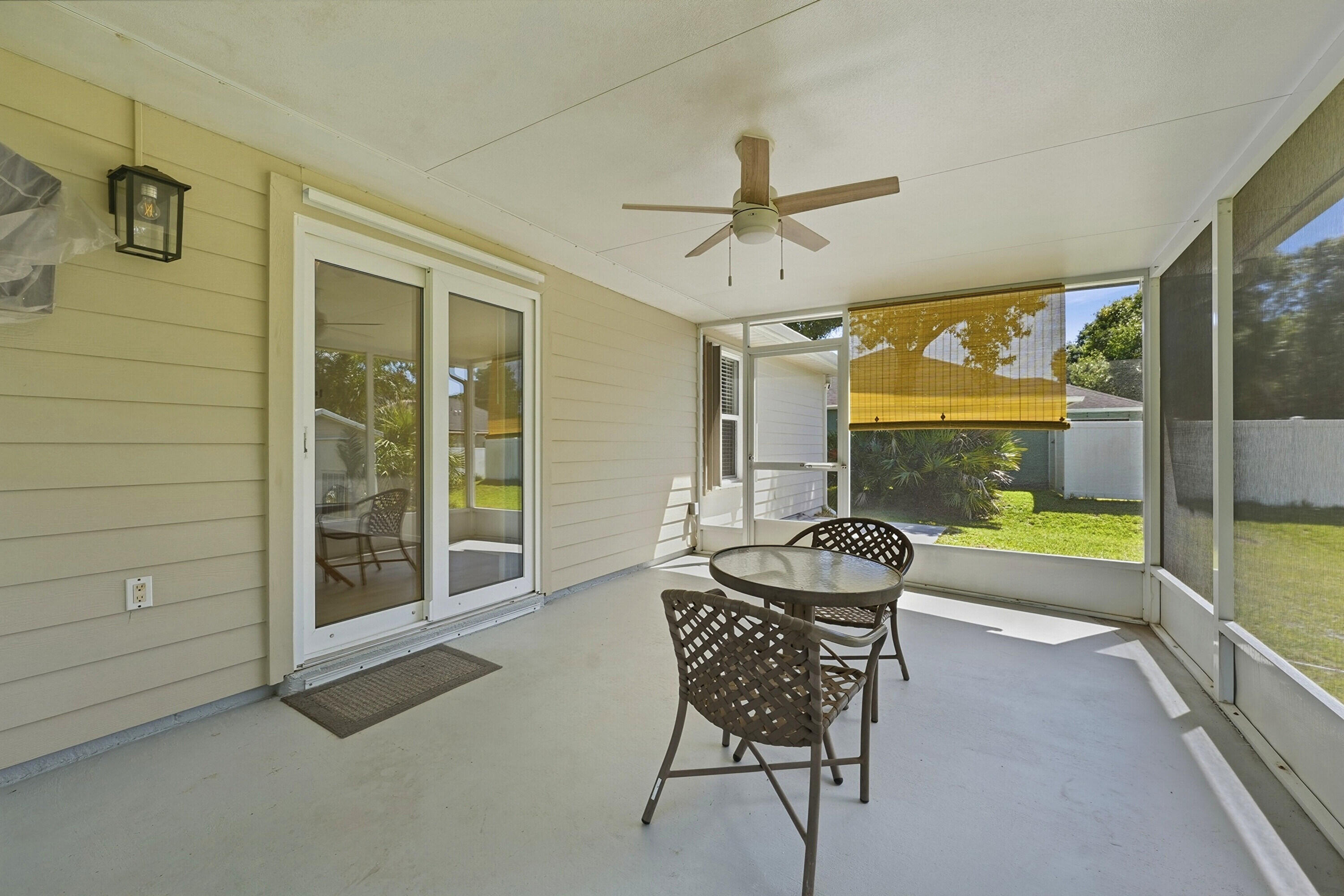 SEBASTIAN HIGHLANDS UNIT 10 - Residential