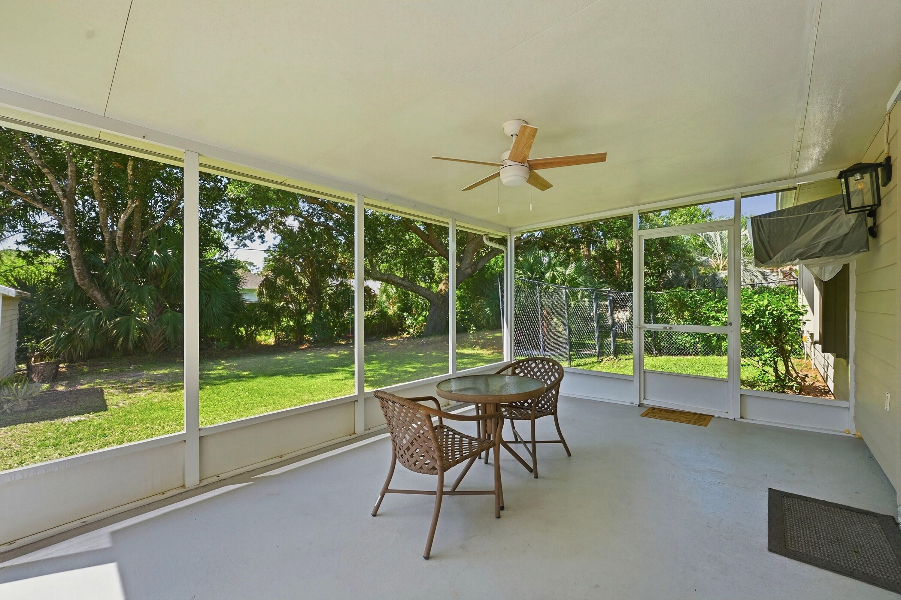 SEBASTIAN HIGHLANDS UNIT 10 - Residential