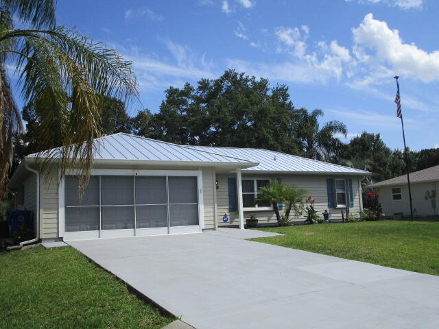 SEBASTIAN HIGHLANDS UNIT 10 - Residential